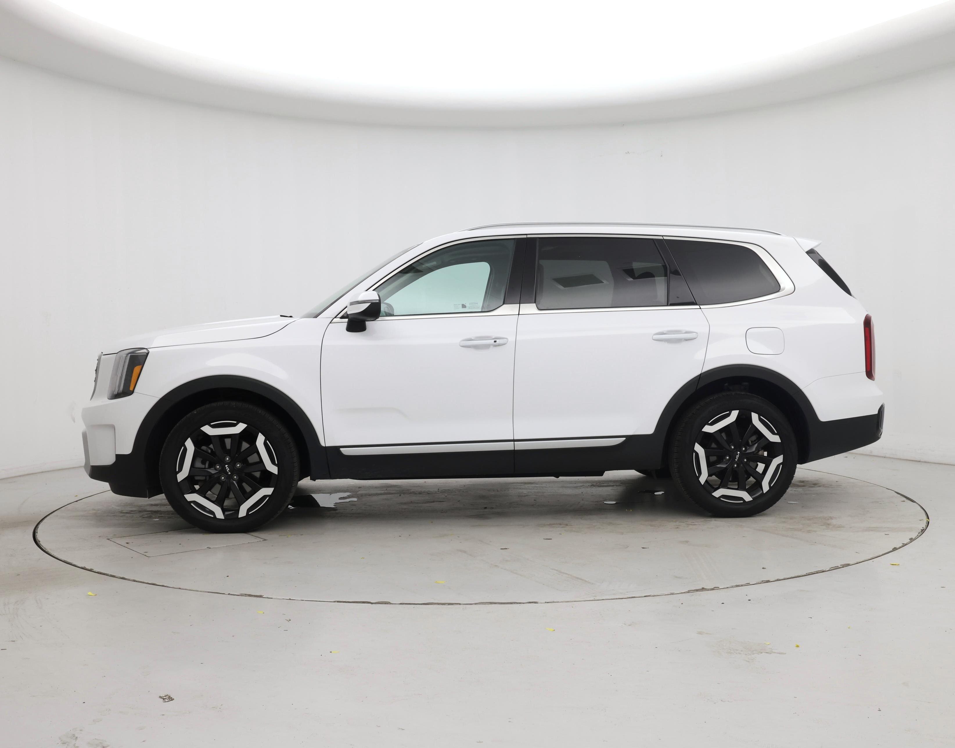Thumbnail: 2025 Kia Telluride - 3
