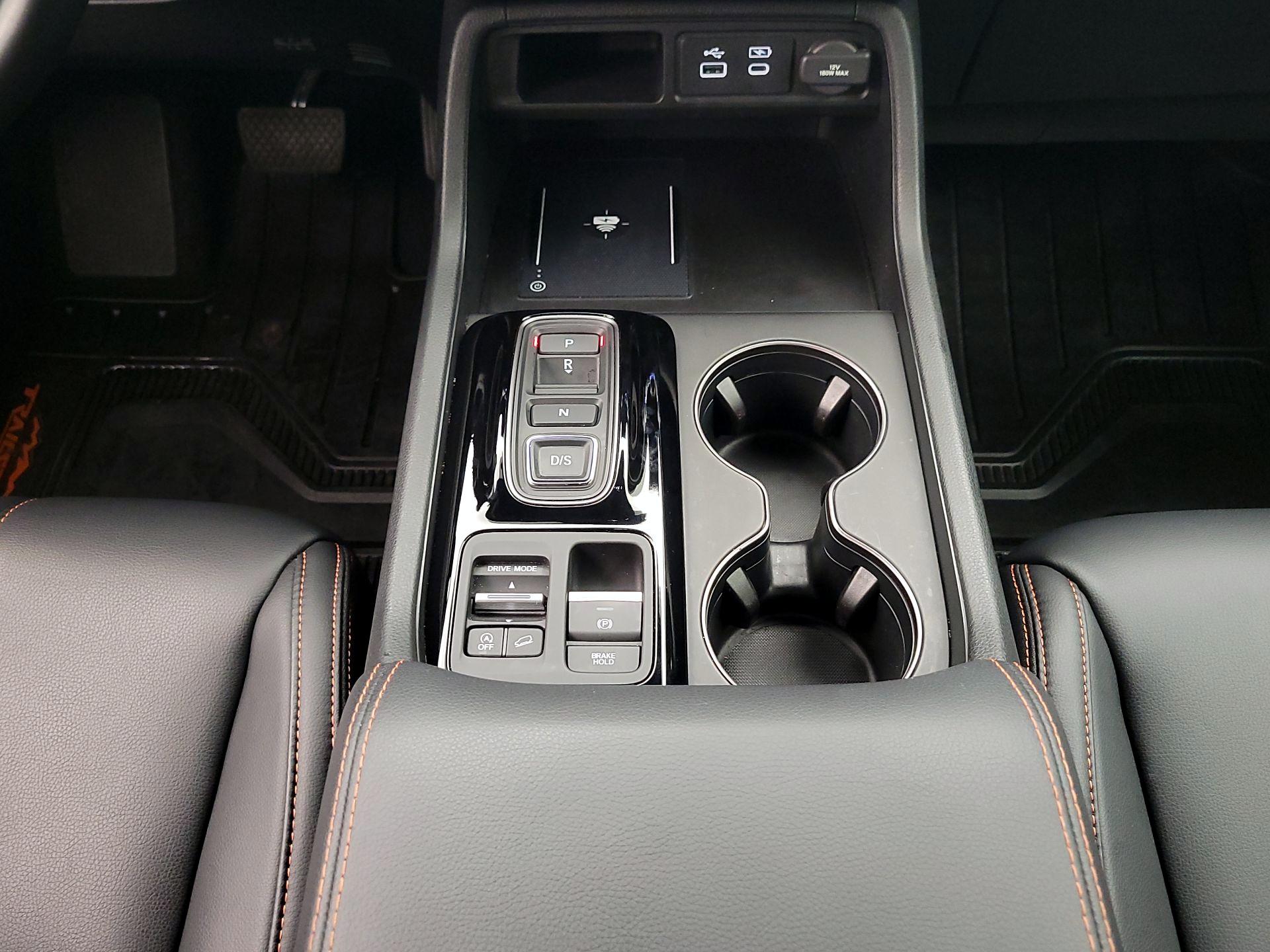 Thumbnail: 2024 Honda Pilot - 17