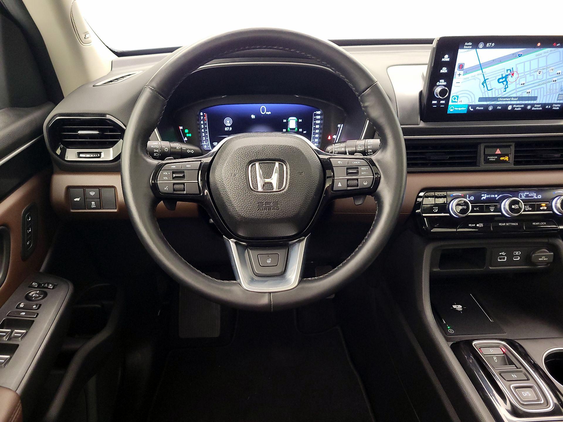 Thumbnail: 2024 Honda Pilot - 10