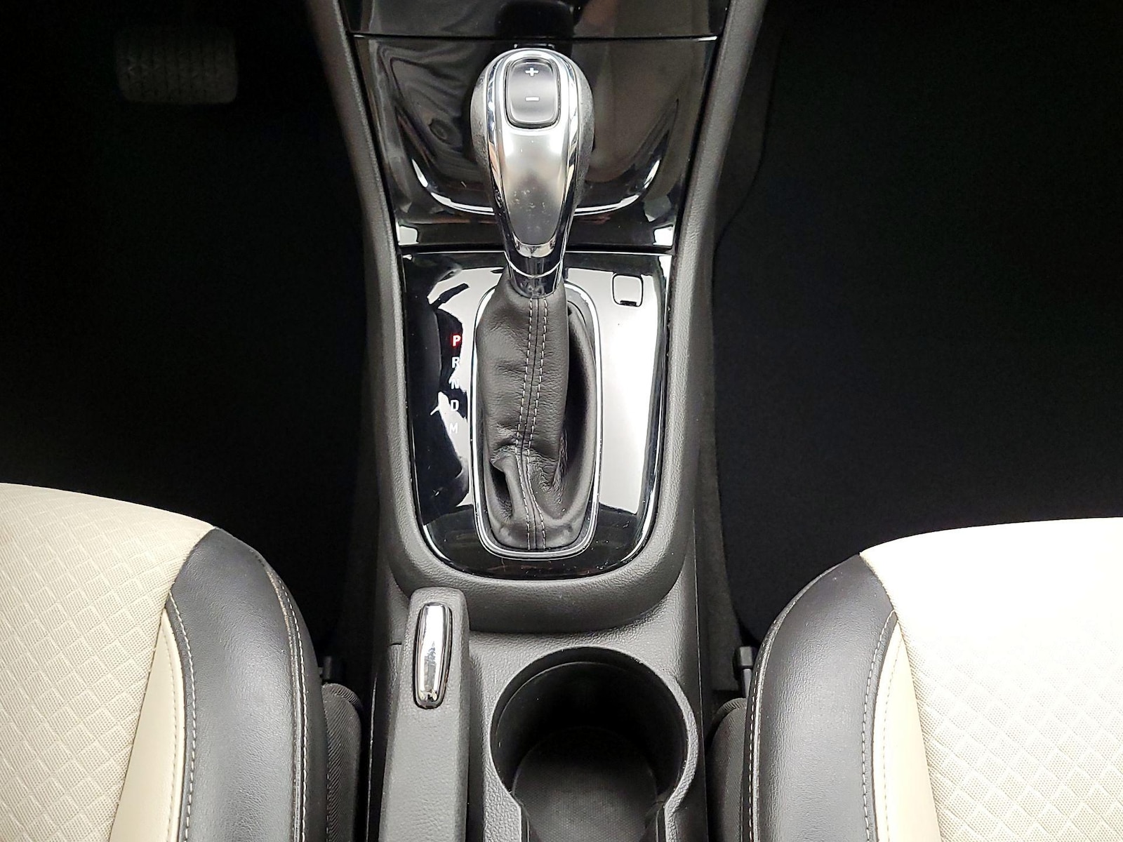2020 Buick Encore Preferred - Photo 18