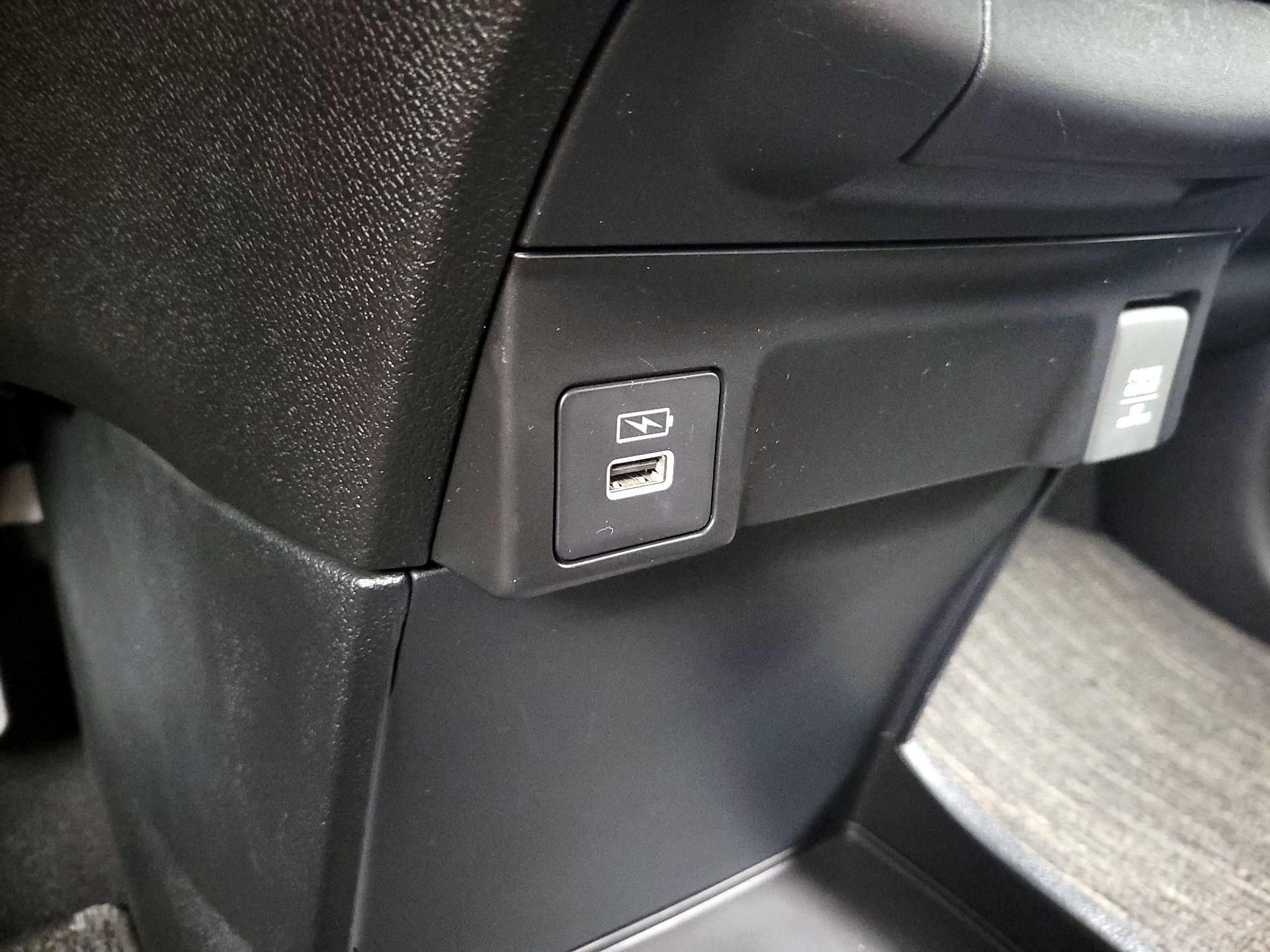 Thumbnail: 2021 Honda Odyssey - 18