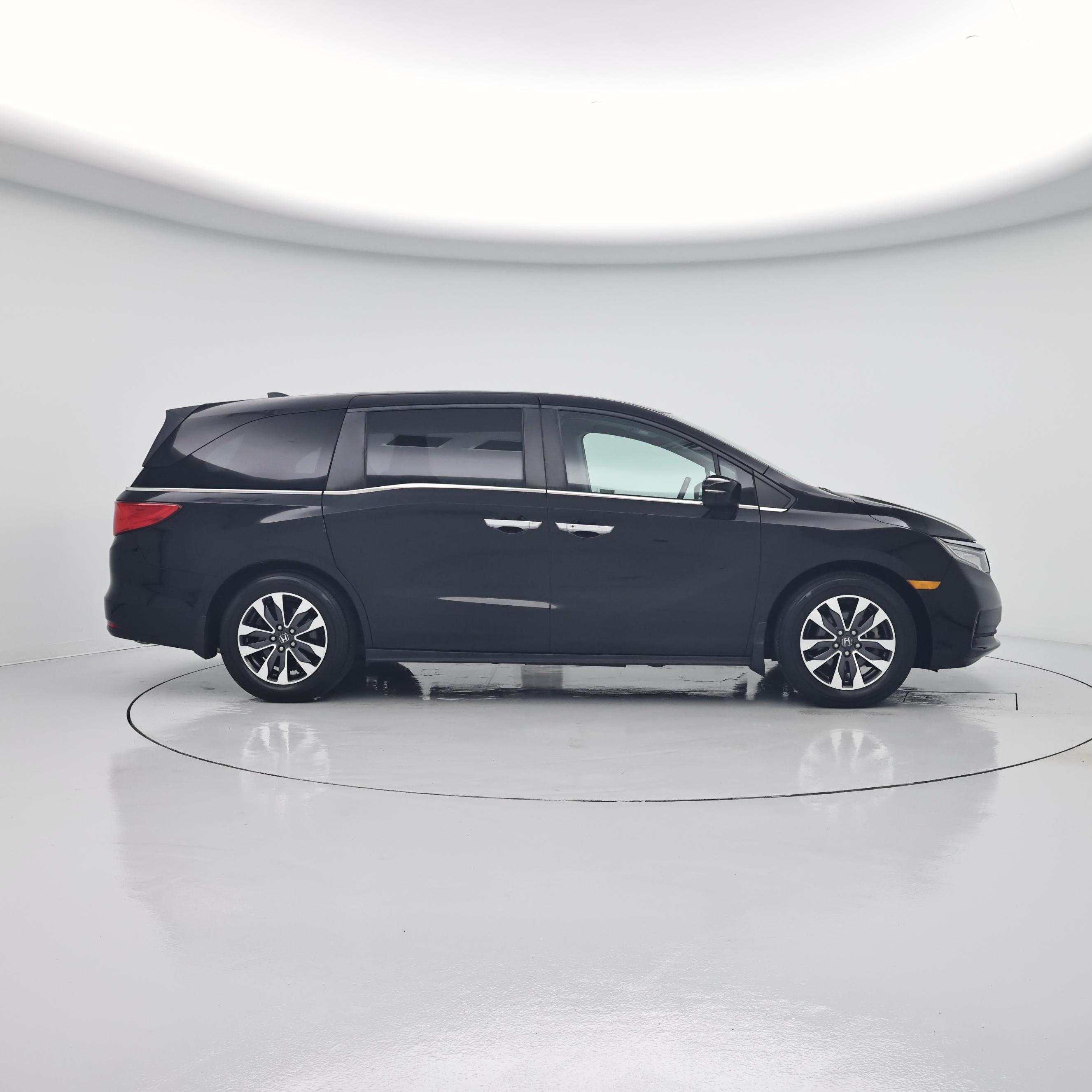 Thumbnail: 2021 Honda Odyssey - 7