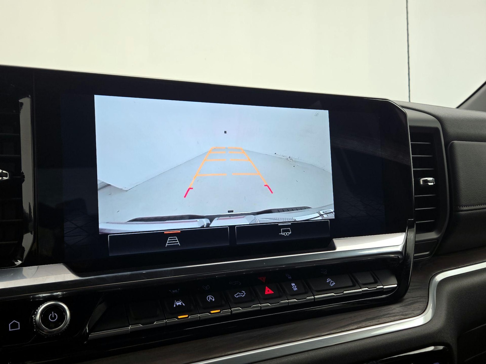2025 GMC Sierra 1500 SLT - Photo 15