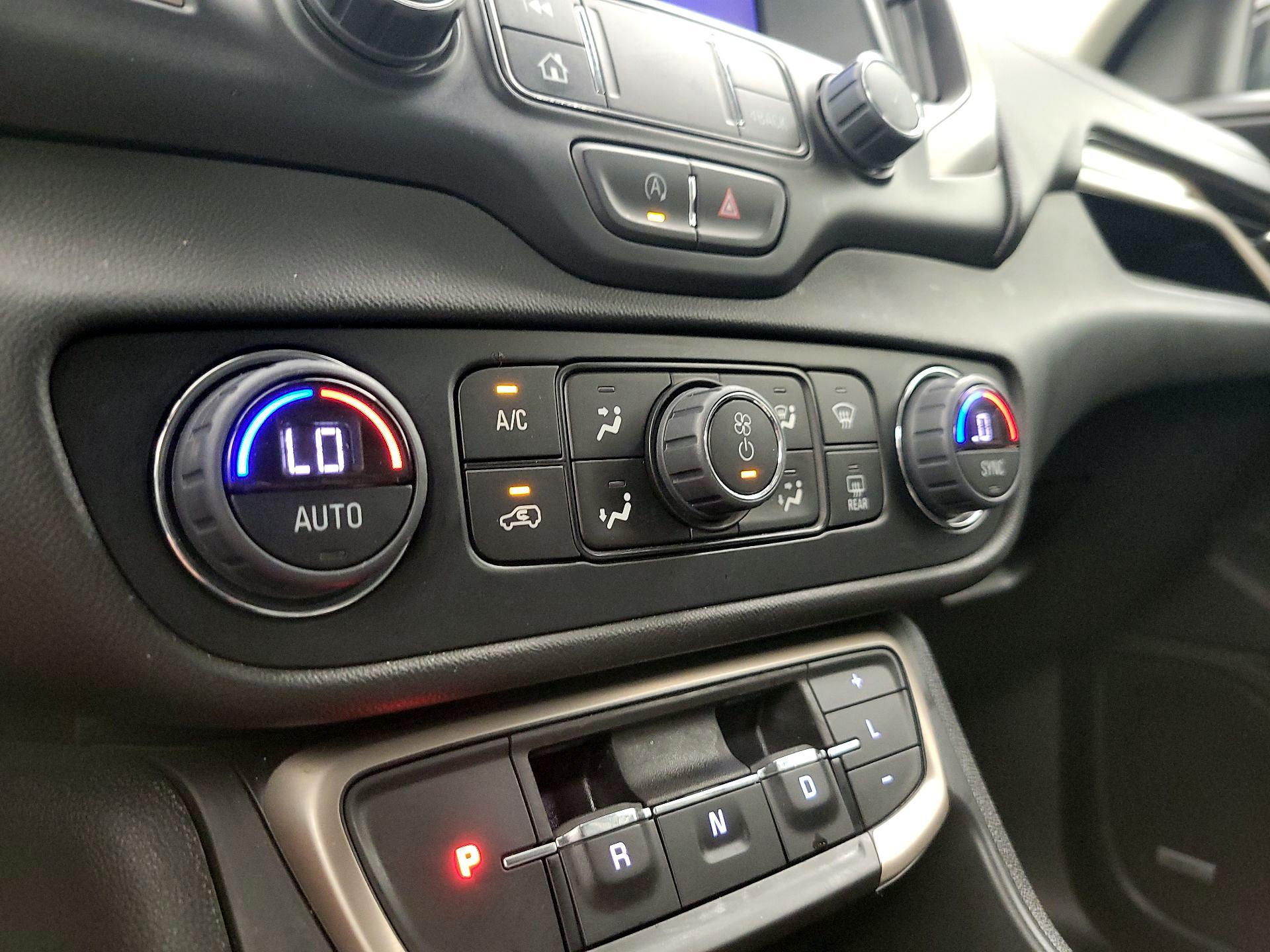 Thumbnail: 2023 GMC Terrain - 17