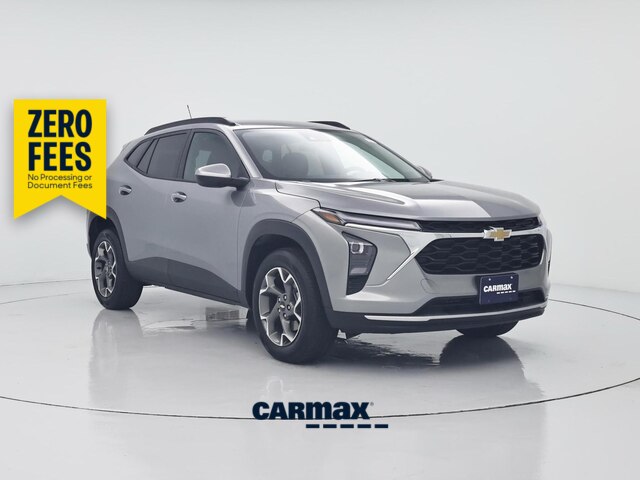 Gray 2025 Chevrolet Trax SUV / Crossover Front-Wheel Drive Automatic