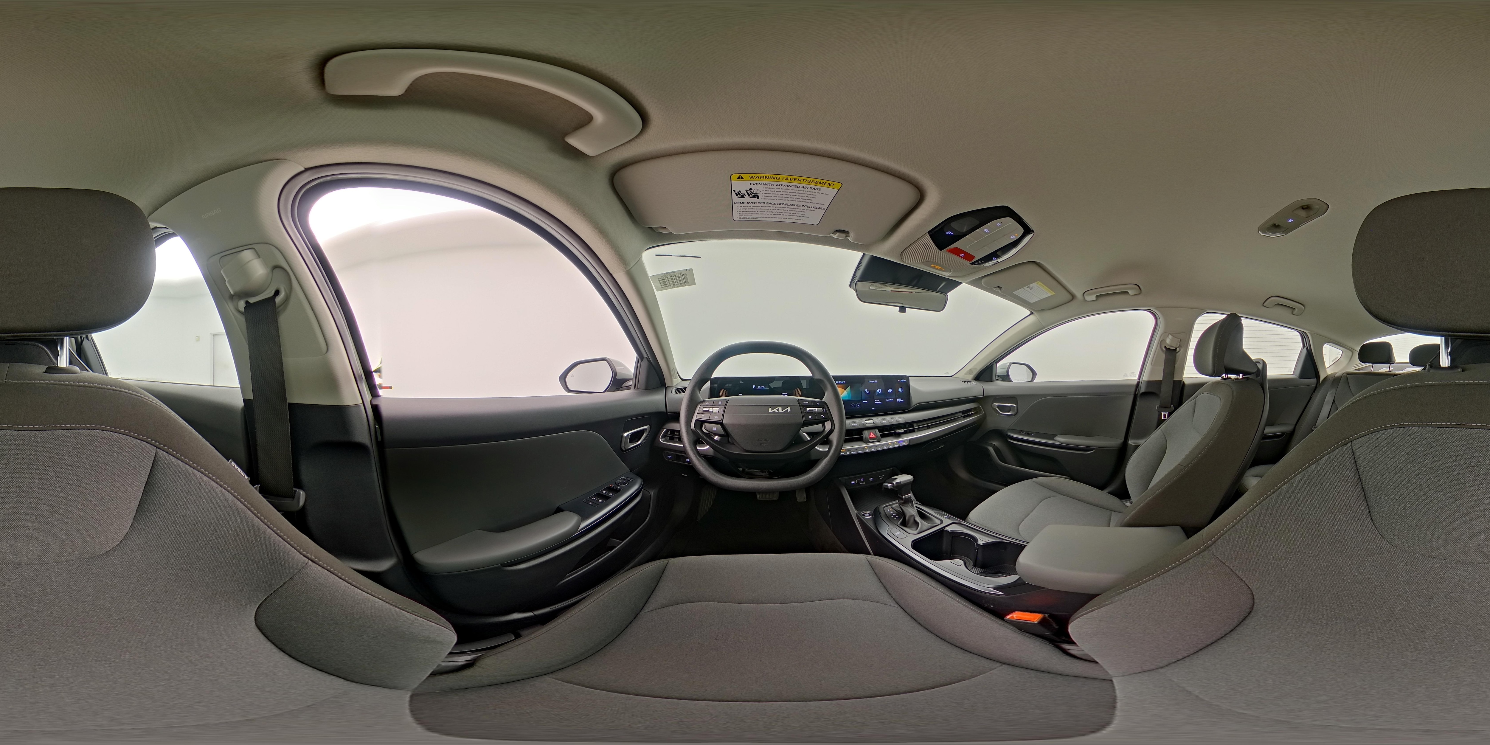 2025 Kia K4 LXS - Photo 26