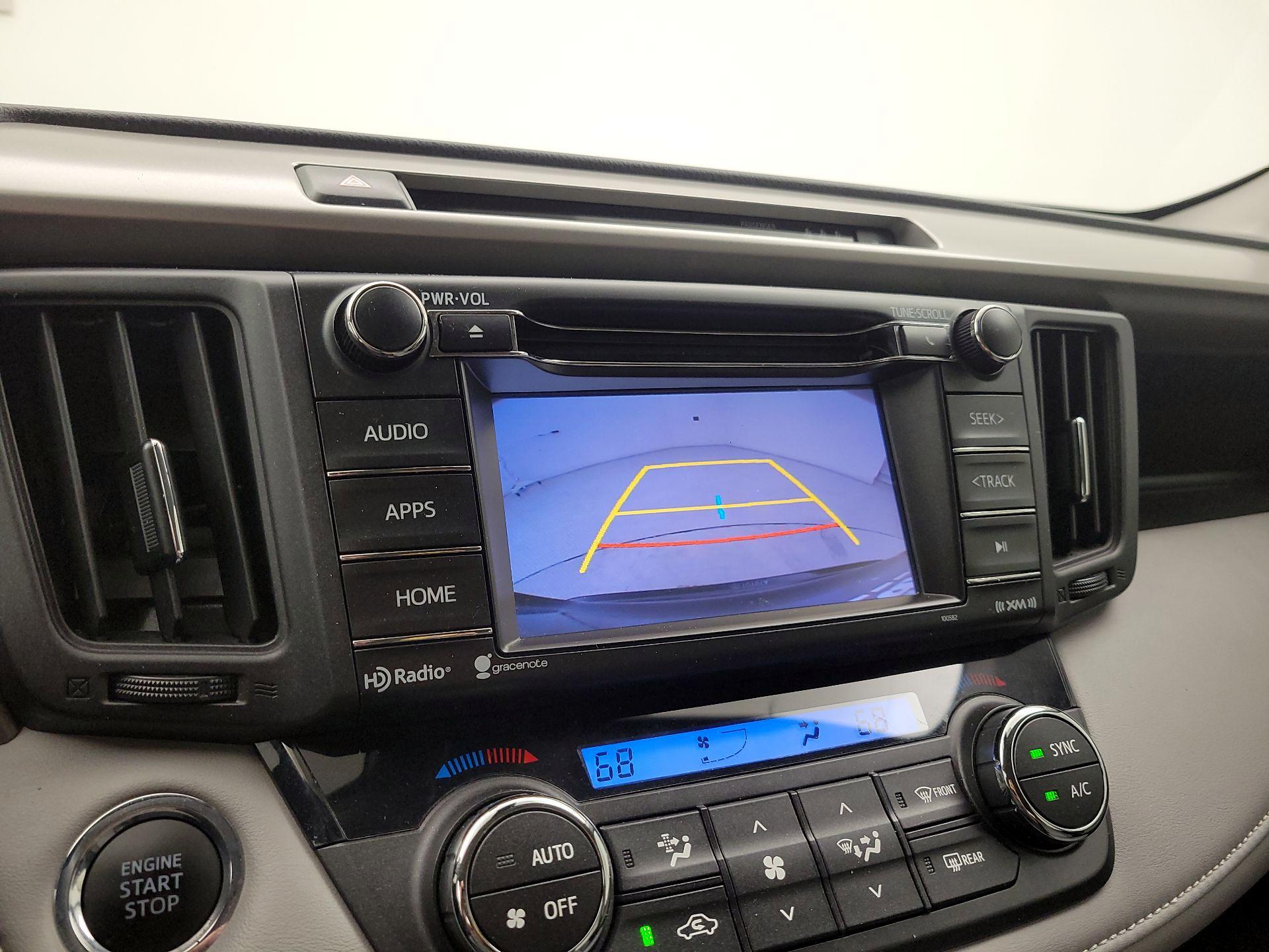 Thumbnail: 2018 Toyota RAV4 - 14