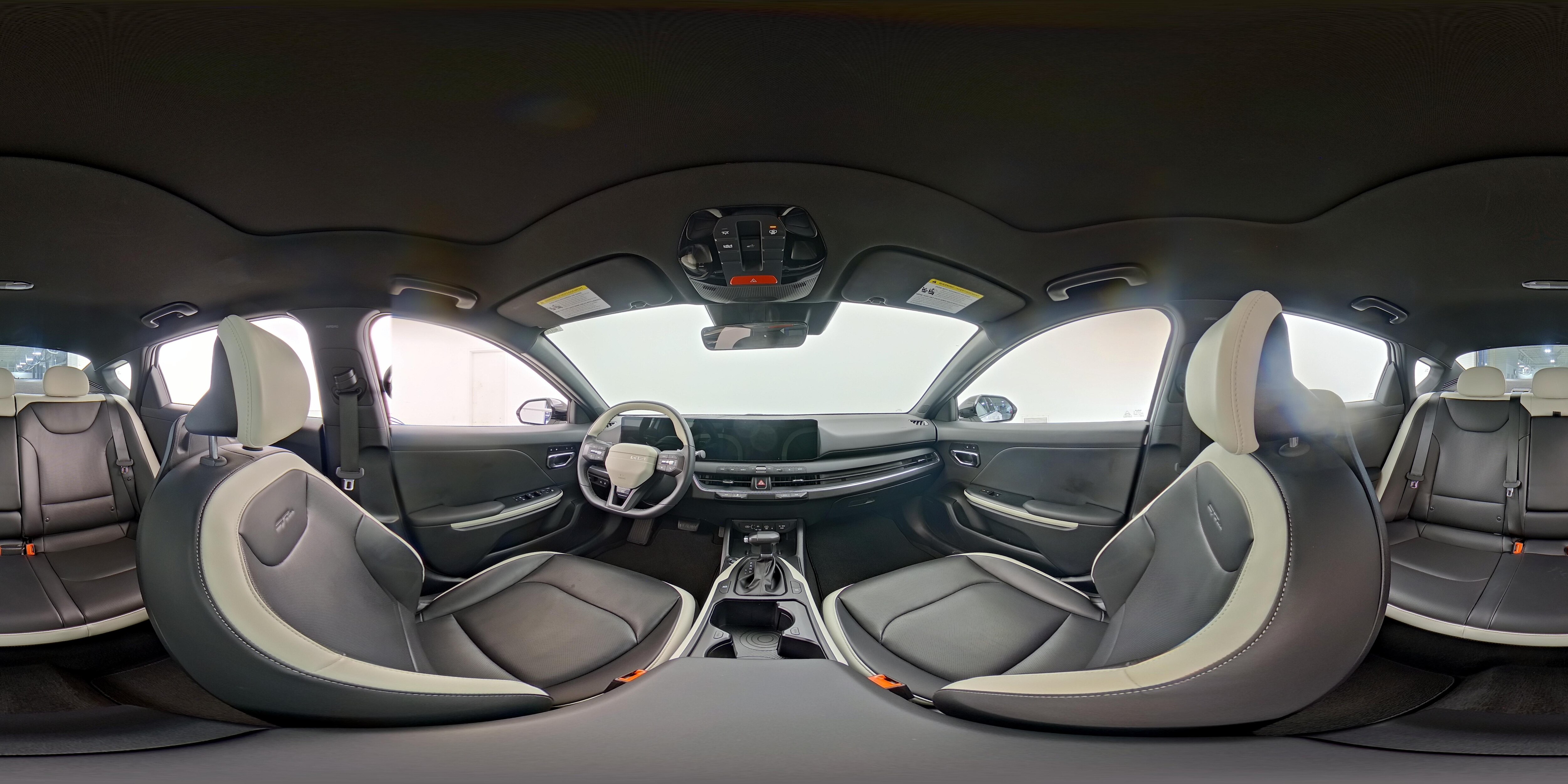 2025 Kia K4 GT-Line - Photo 26