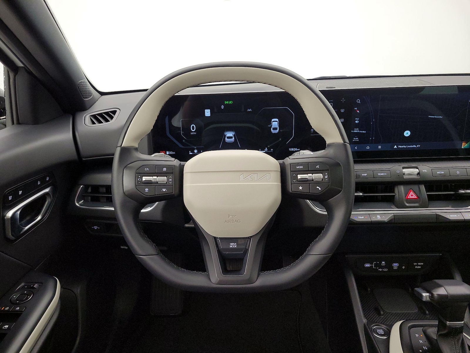 2025 Kia K4 GT-Line - Photo 11