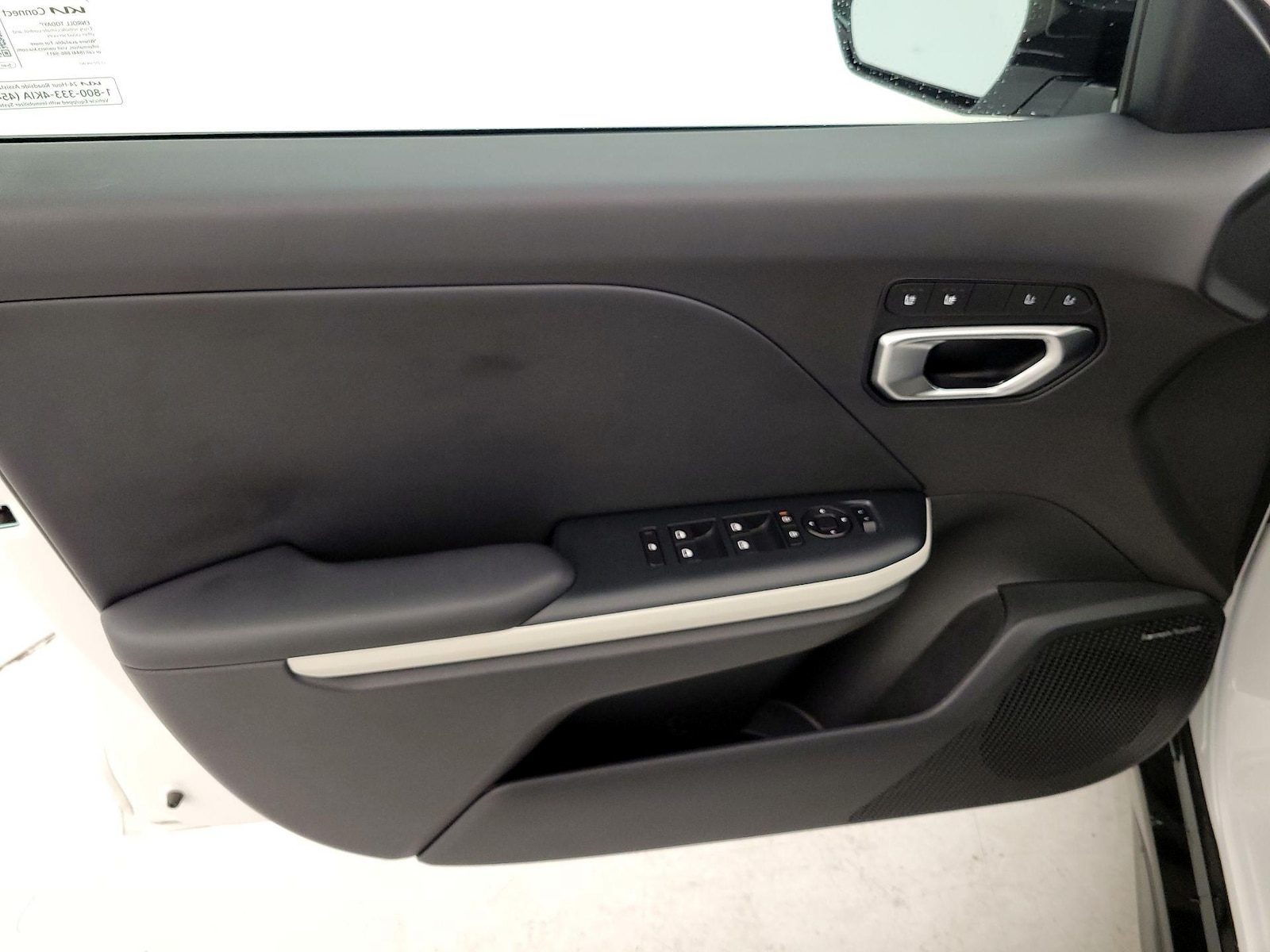 2025 Kia K4 GT-Line - Photo 13