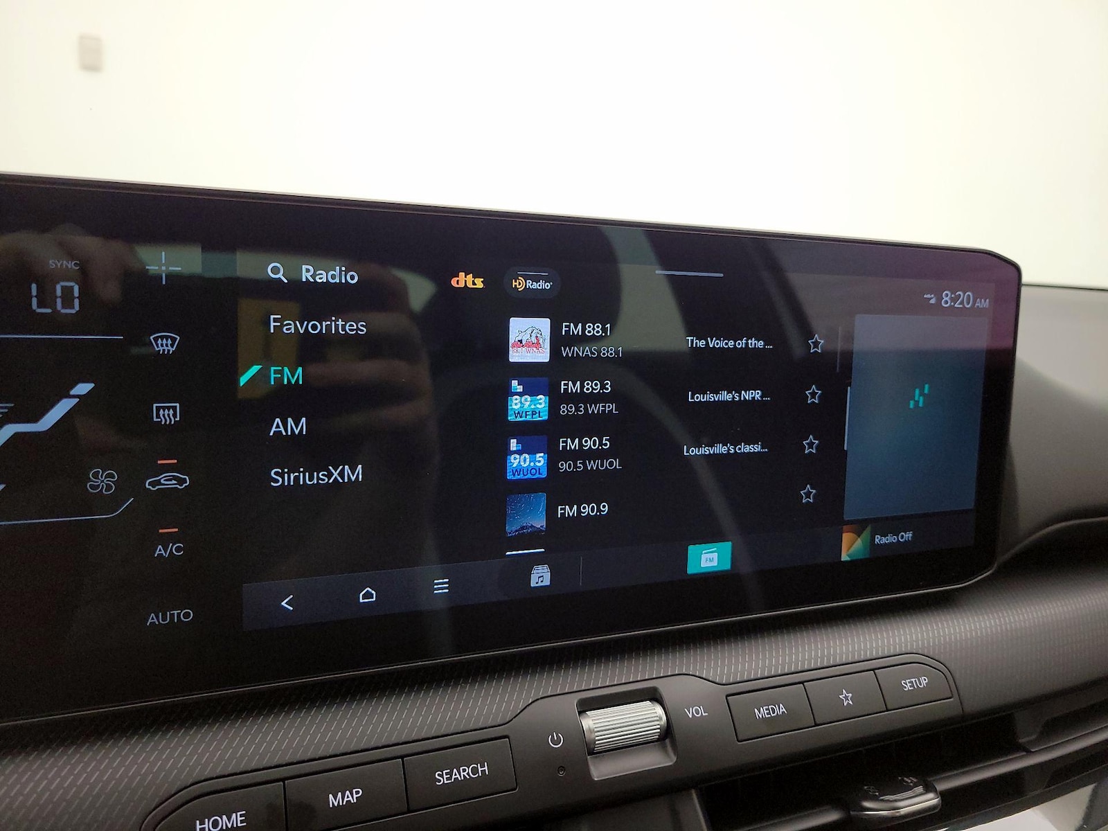 2025 Kia K4 GT-Line - Photo 17