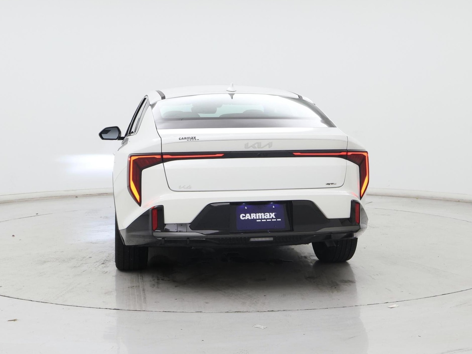 2025 Kia K4 GT-Line - Photo 7