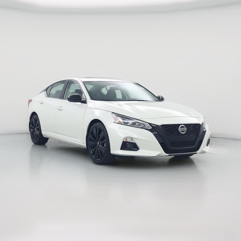 2022 Nissan Altima SR
