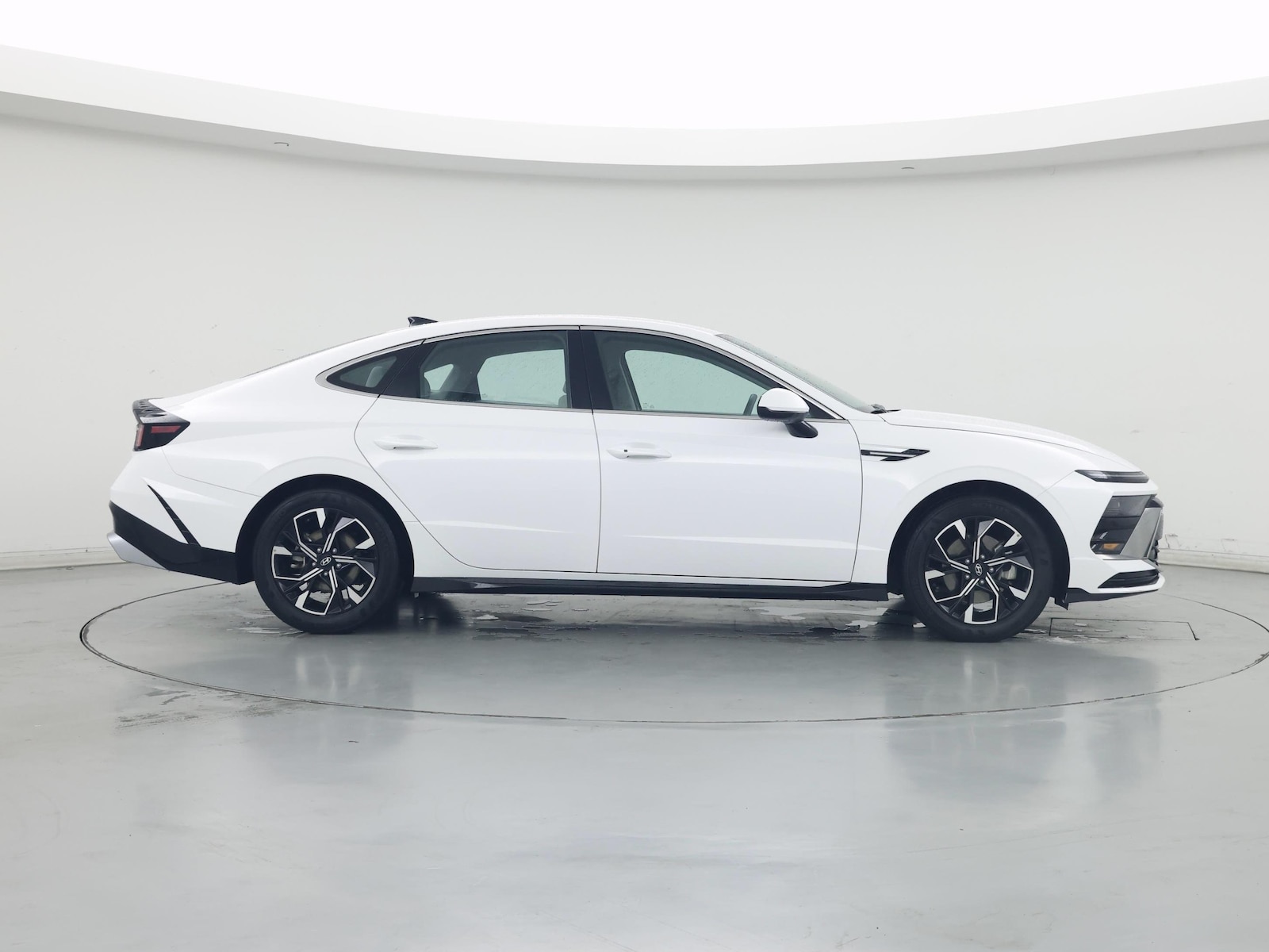 2025 Hyundai Sonata SEL - Photo 8