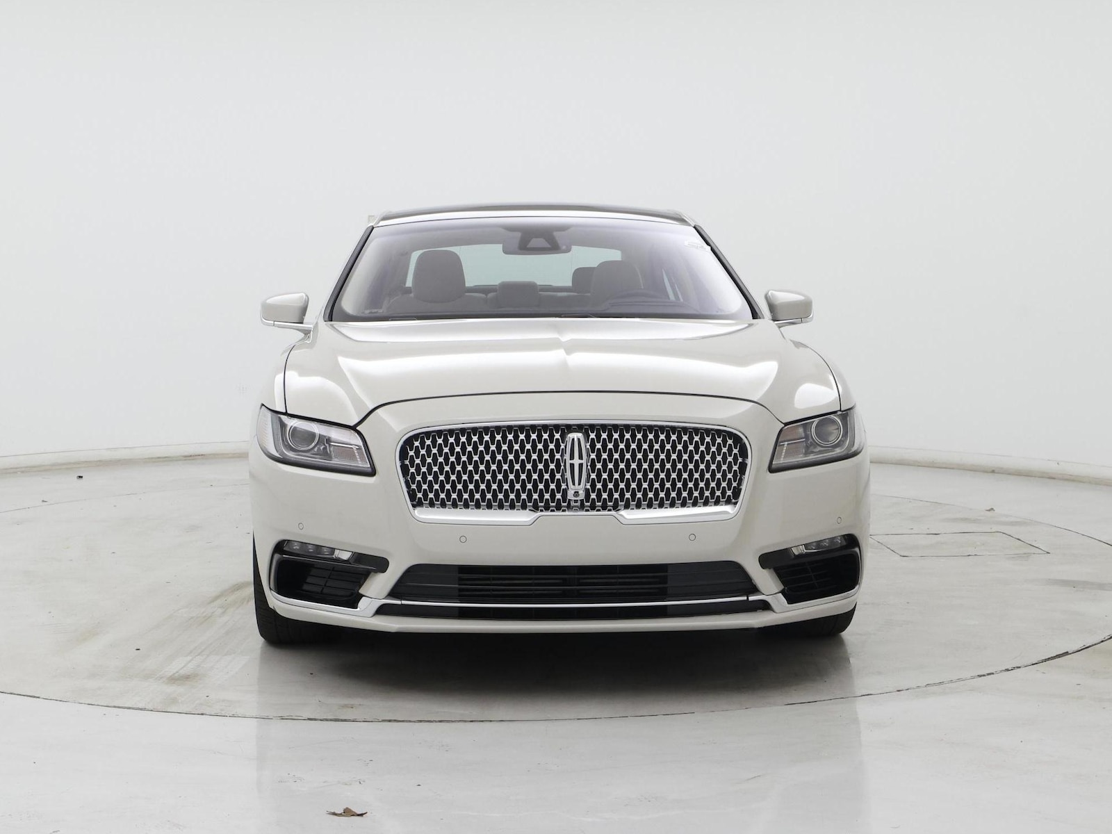 2020 Lincoln Continental Reserve - Photo 6