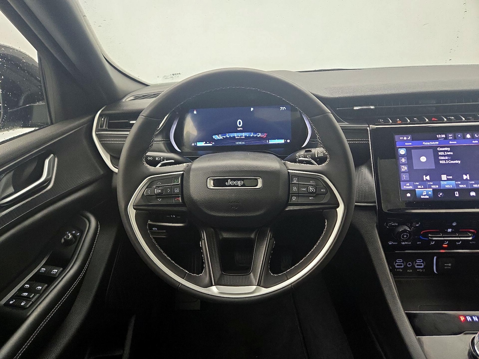 2023 Jeep Grand Cherokee Altitude - Photo 11