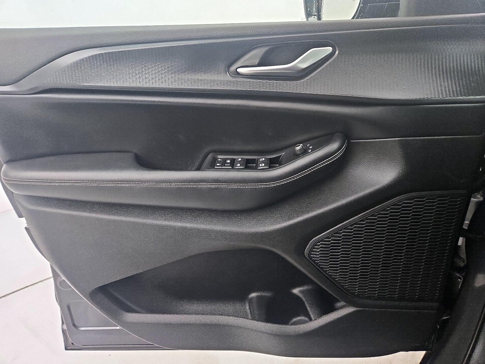 2023 Jeep Grand Cherokee Altitude - Photo 13