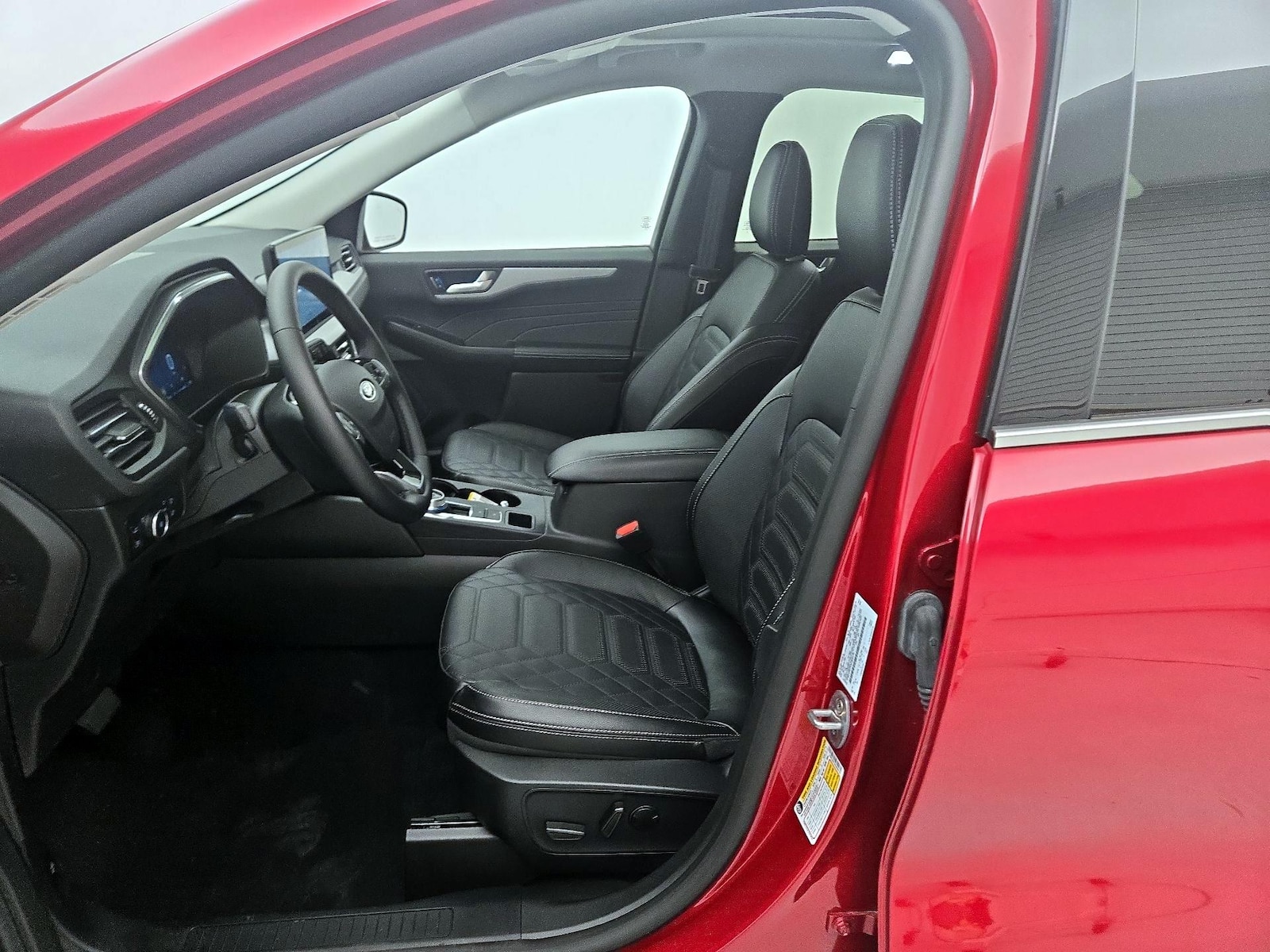 Power Seat(s) & Leather Seats