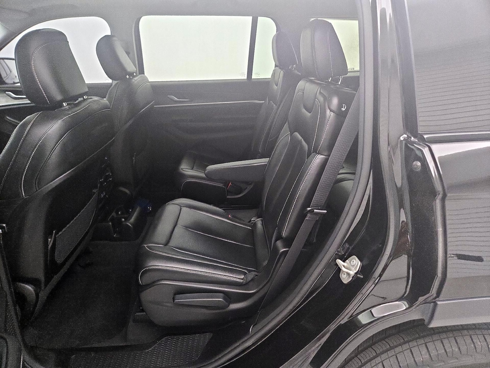 Rear Air Conditioning