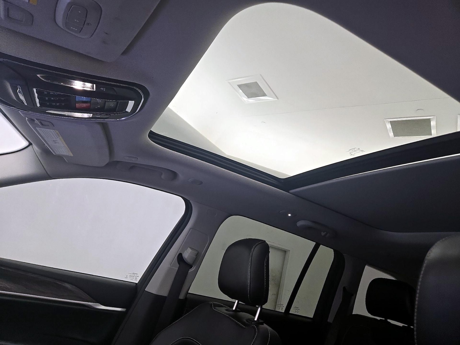 Panoramic Sunroof