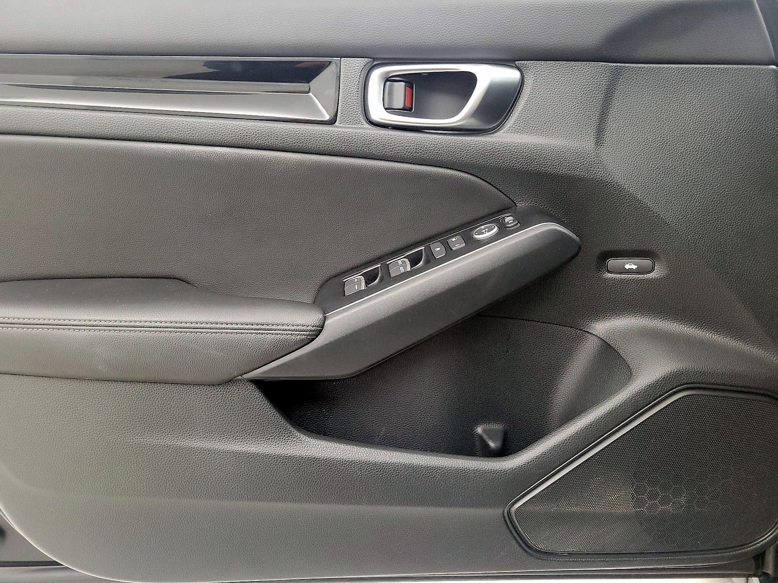 2024 Honda Civic Touring - Photo 13