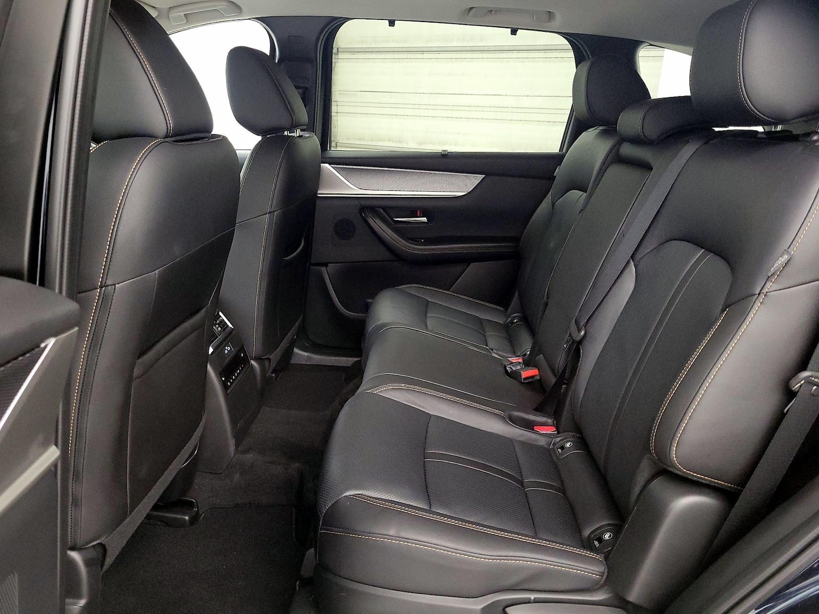 Rear Air Conditioning