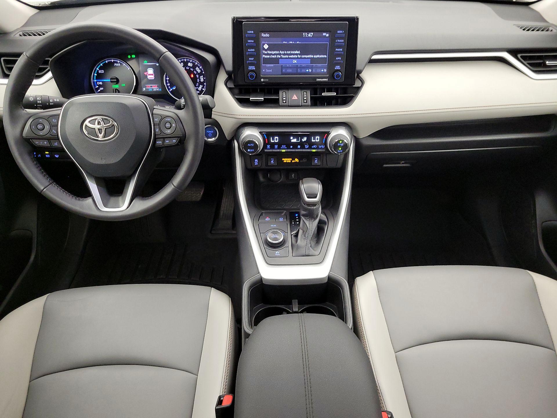 Thumbnail: 2022 Toyota RAV4 - 9