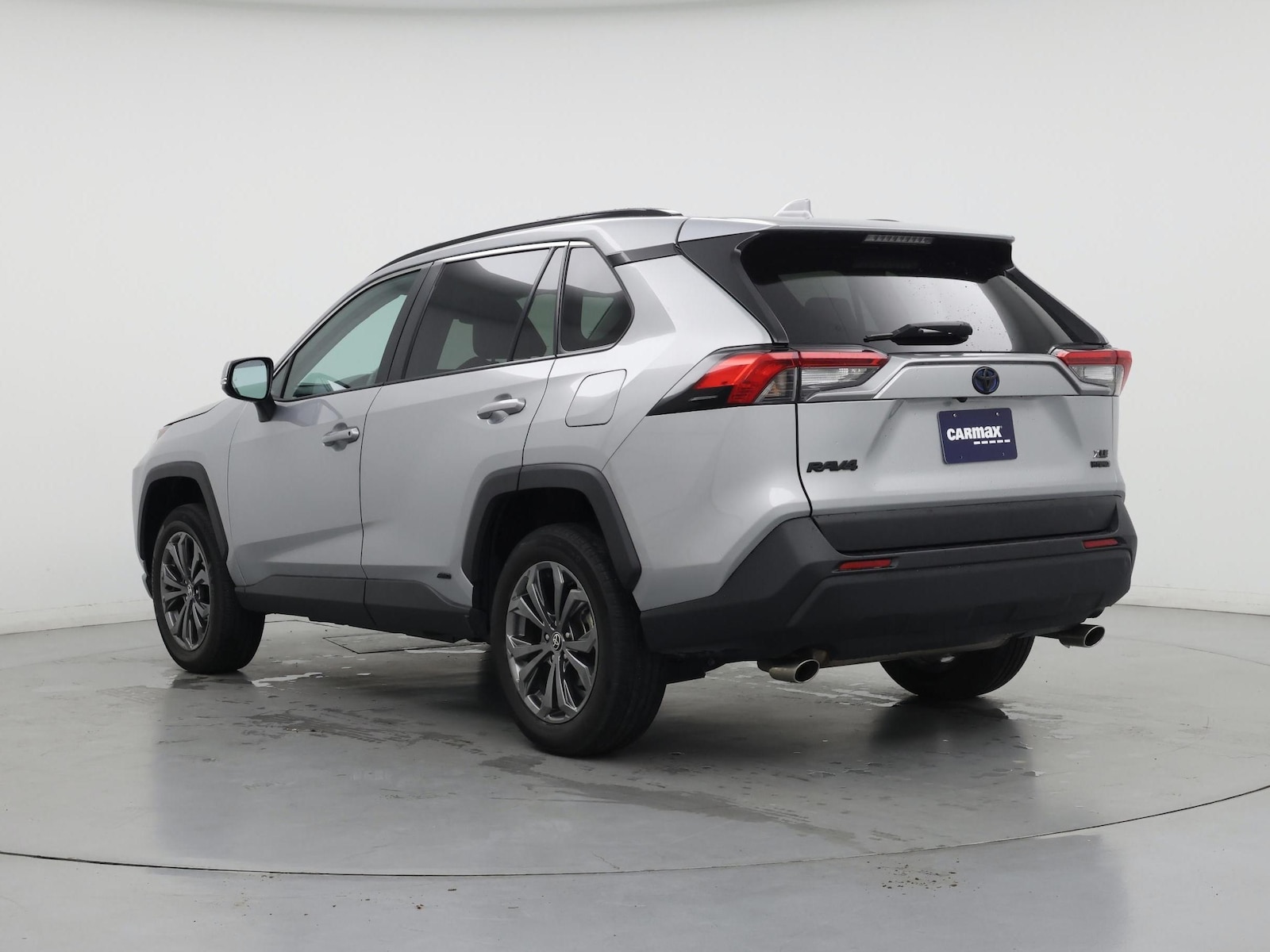 2022 Toyota RAV4 XLE Premium - Photo 3