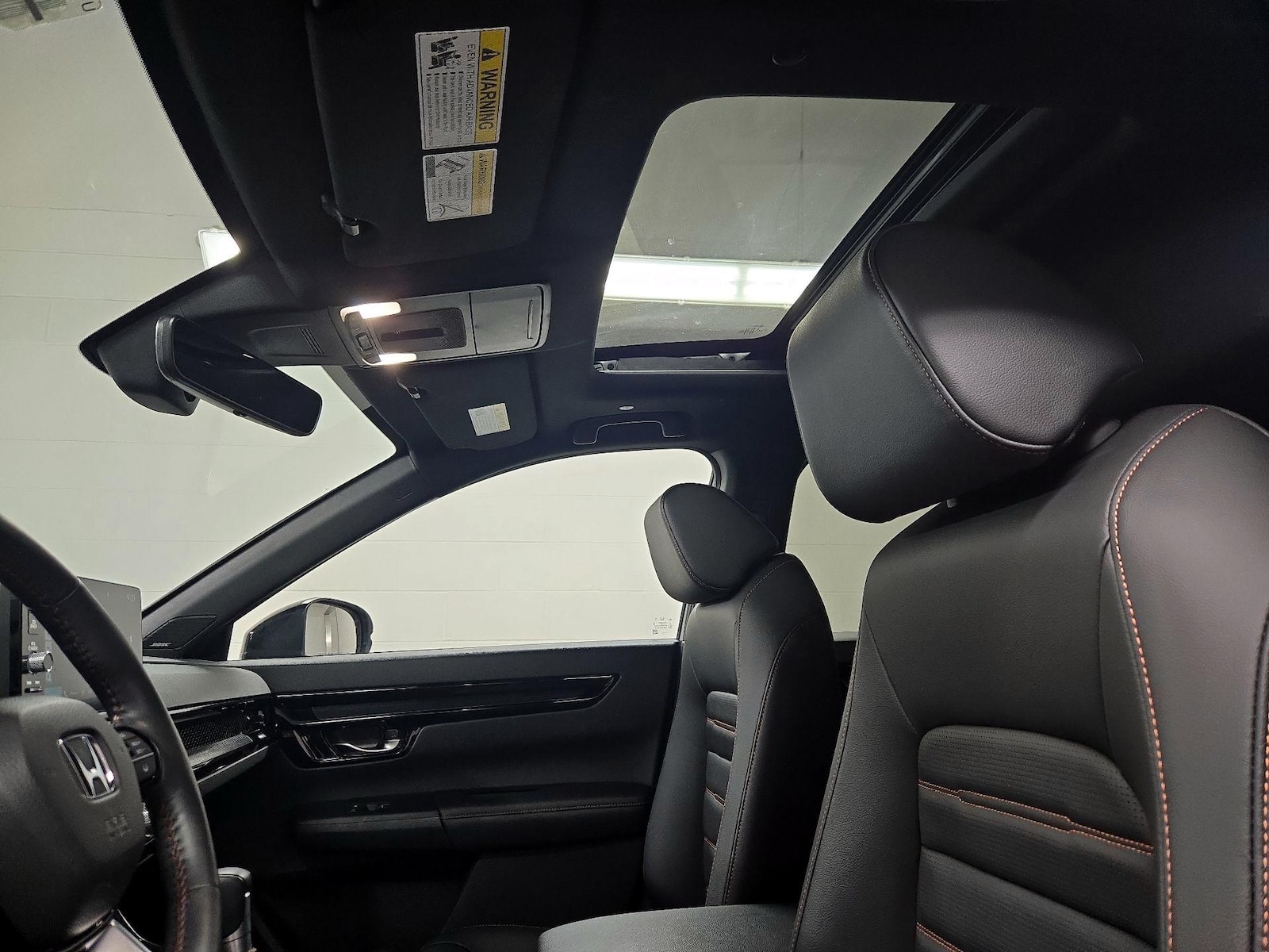 Sunroof(s) & Overhead Airbags