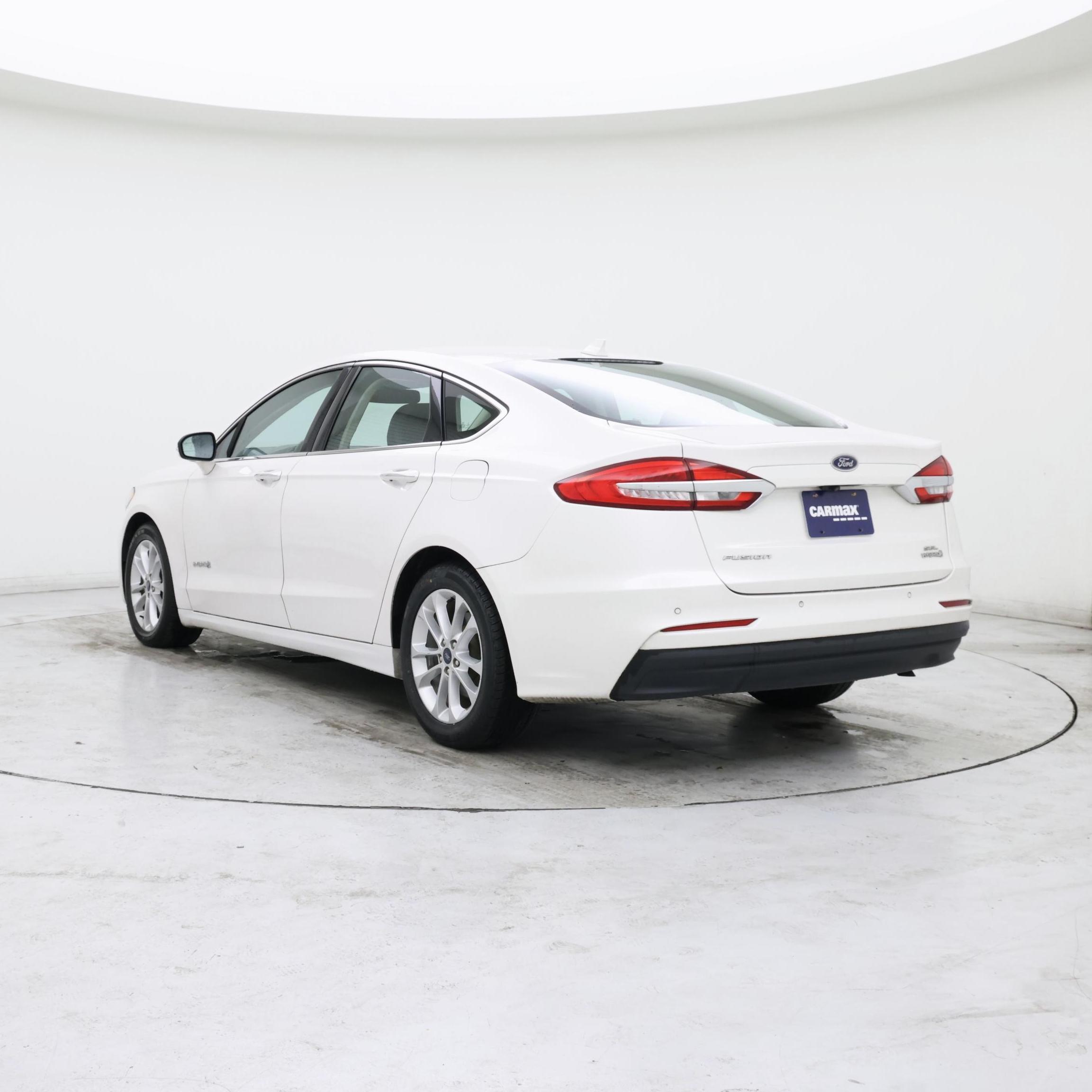 Thumbnail: 2019 Ford Fusion - 2