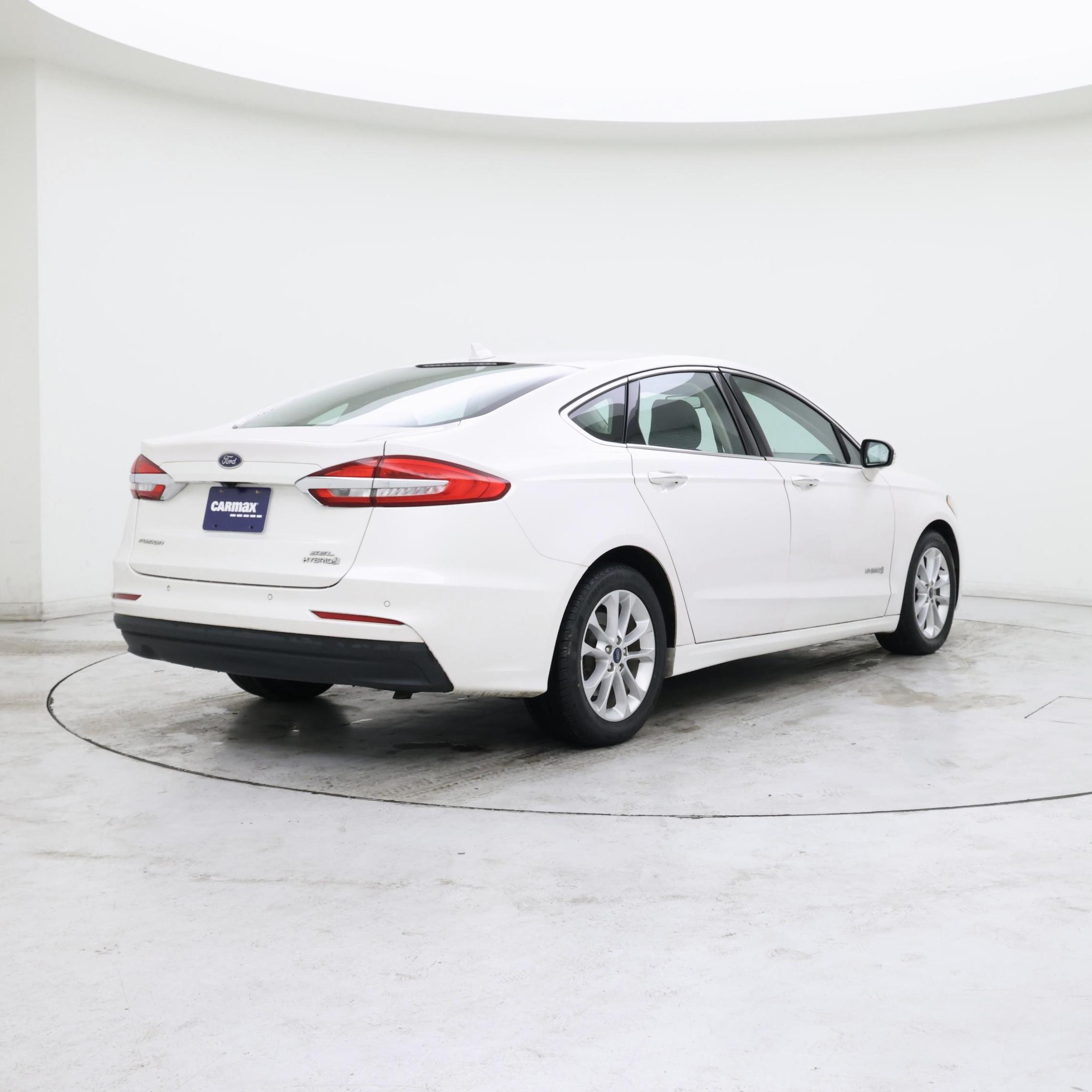 Thumbnail: 2019 Ford Fusion - 8