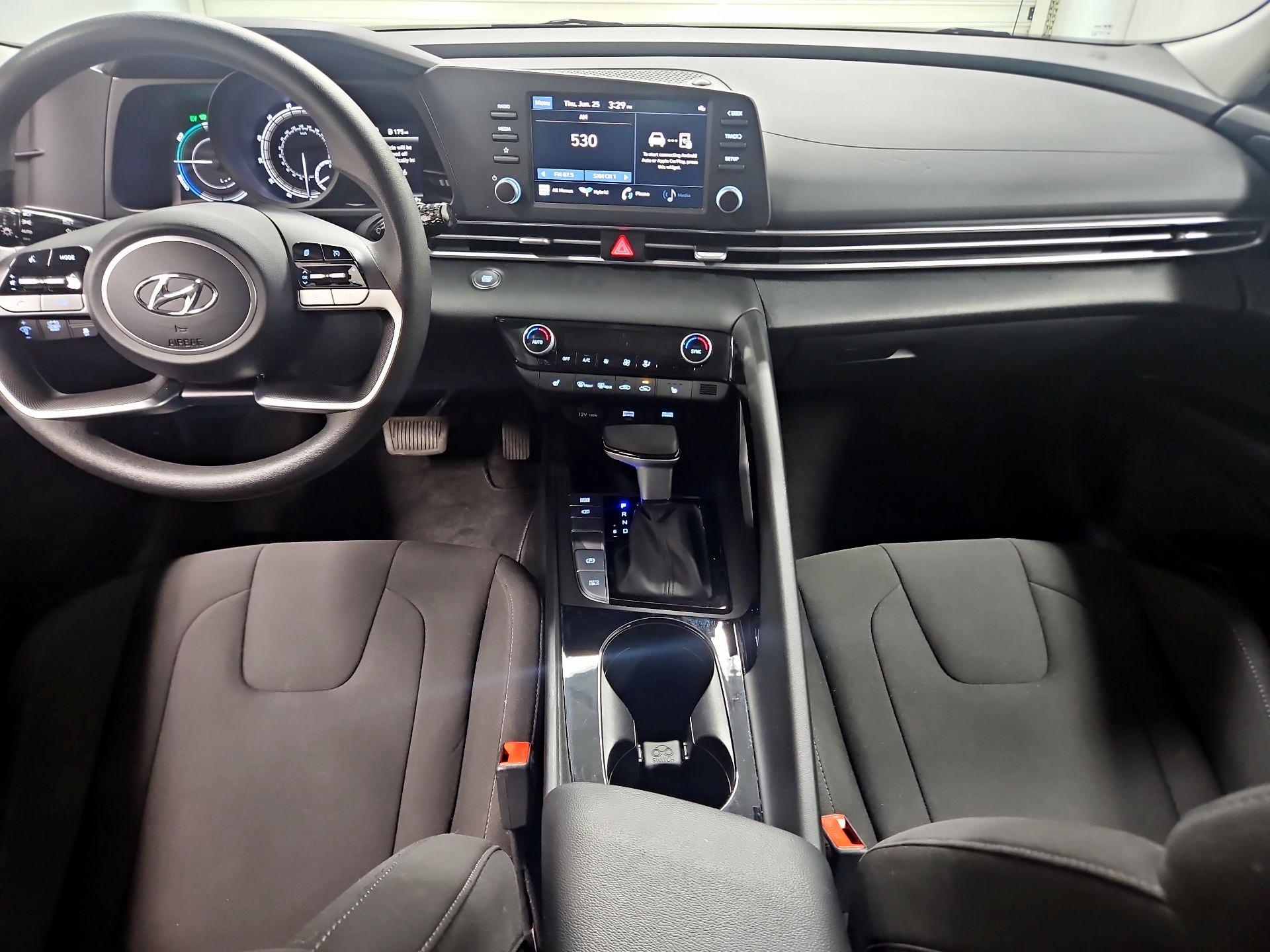Thumbnail: 2023 Hyundai Elantra - 9