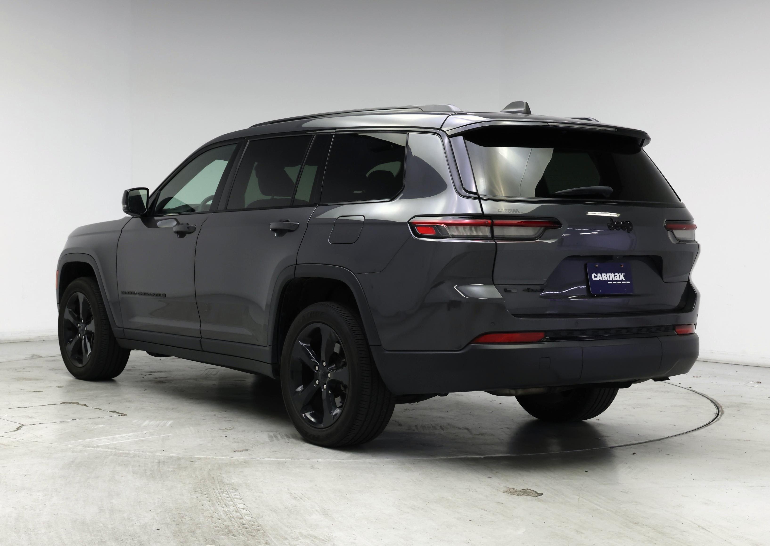 Thumbnail: 2023 Jeep Grand Cherokee L - 2