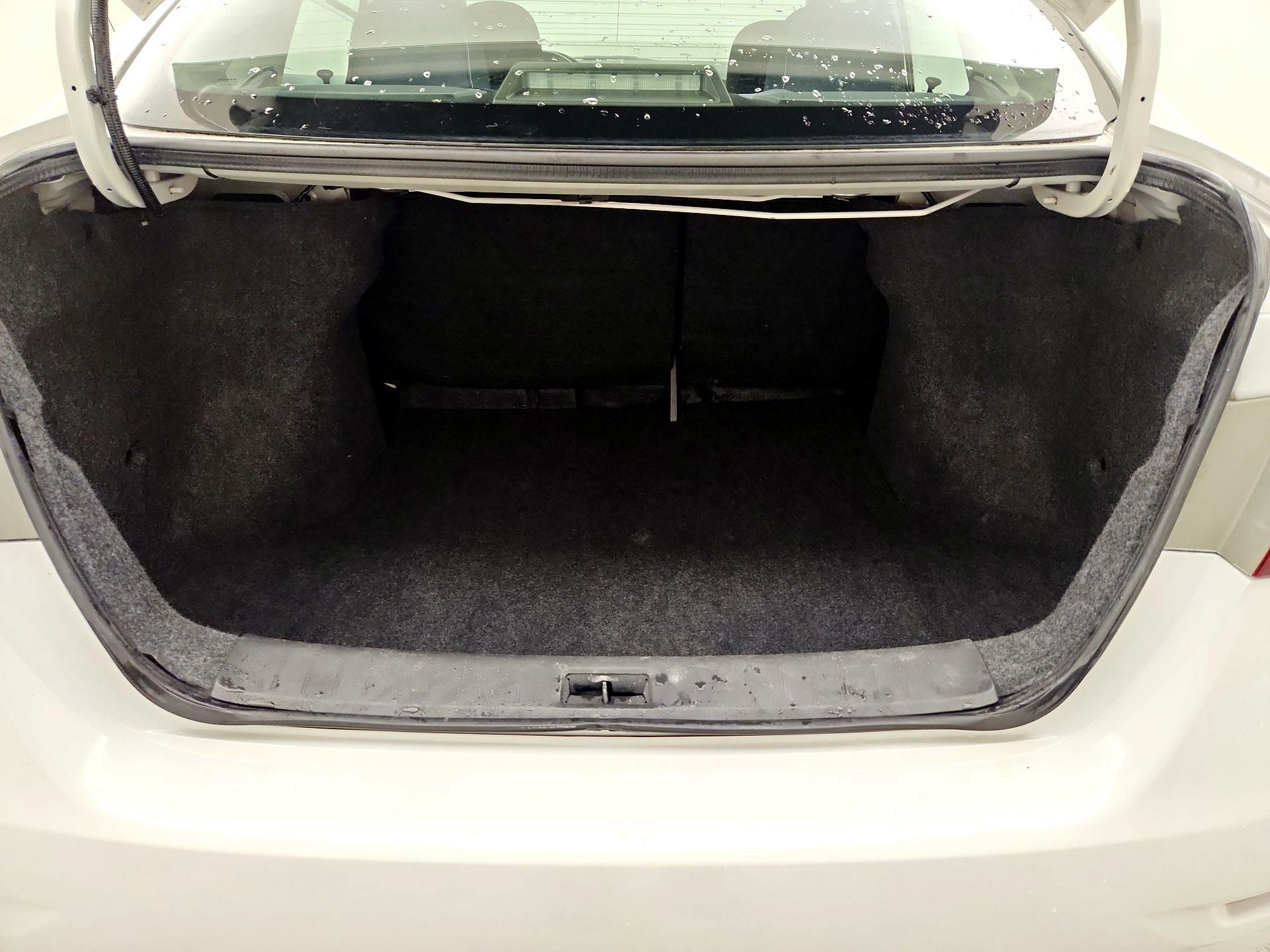 Thumbnail: 2014 Nissan Sentra - 18