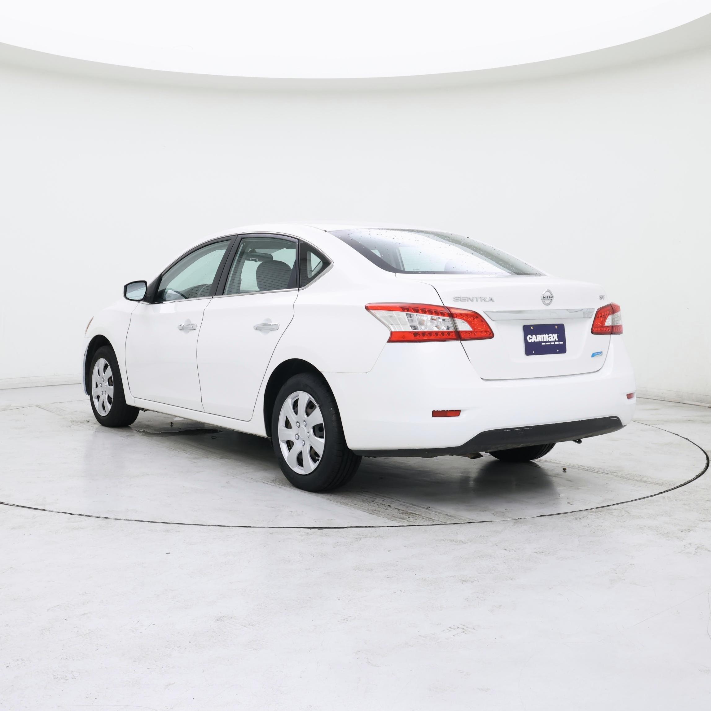Thumbnail: 2014 Nissan Sentra - 2