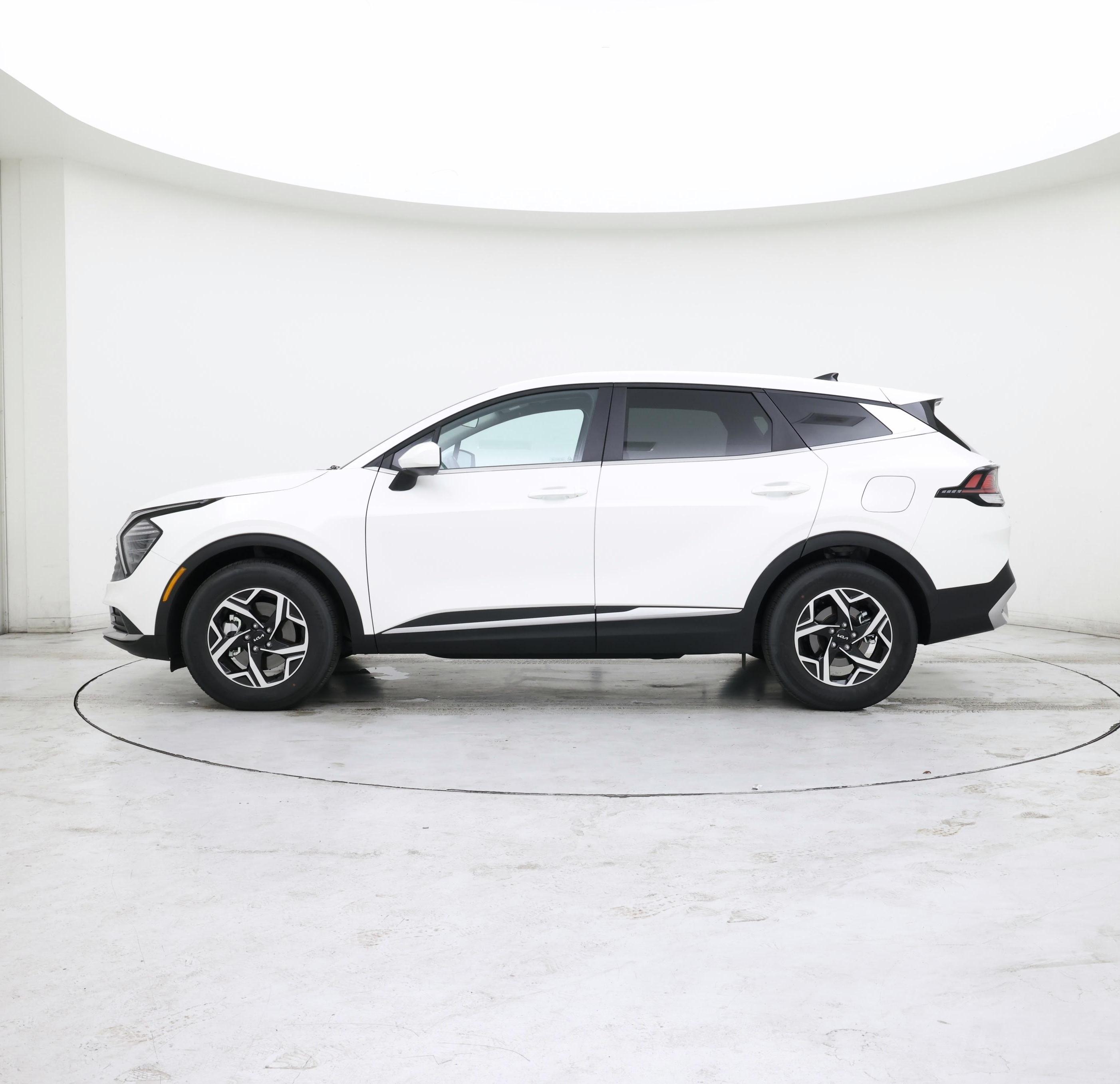 Thumbnail: 2025 Kia Sportage - 3