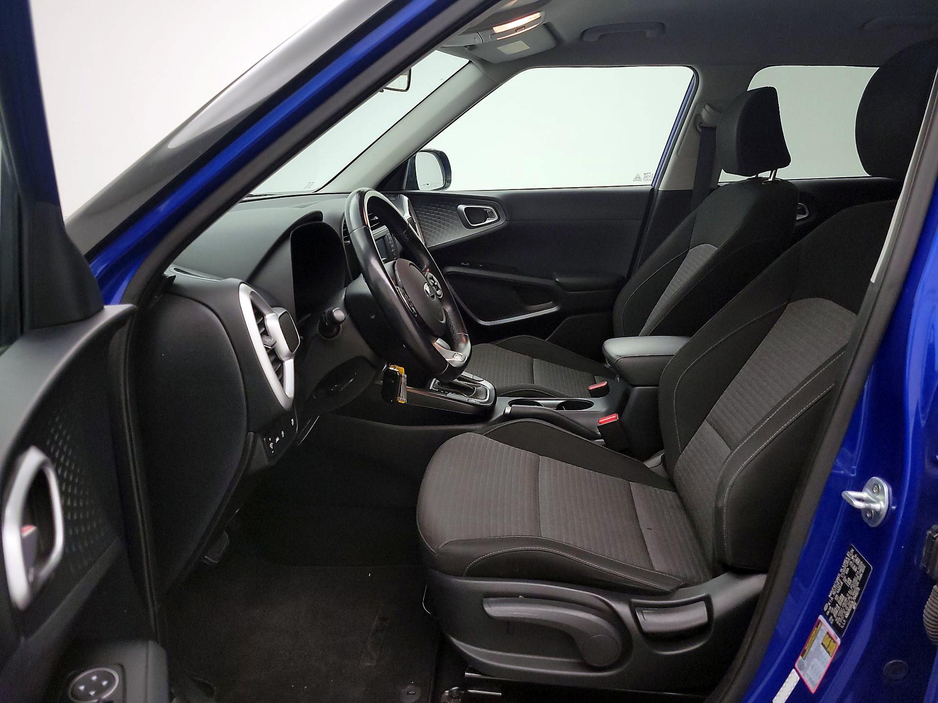 Thumbnail: 2020 Kia Soul - 11