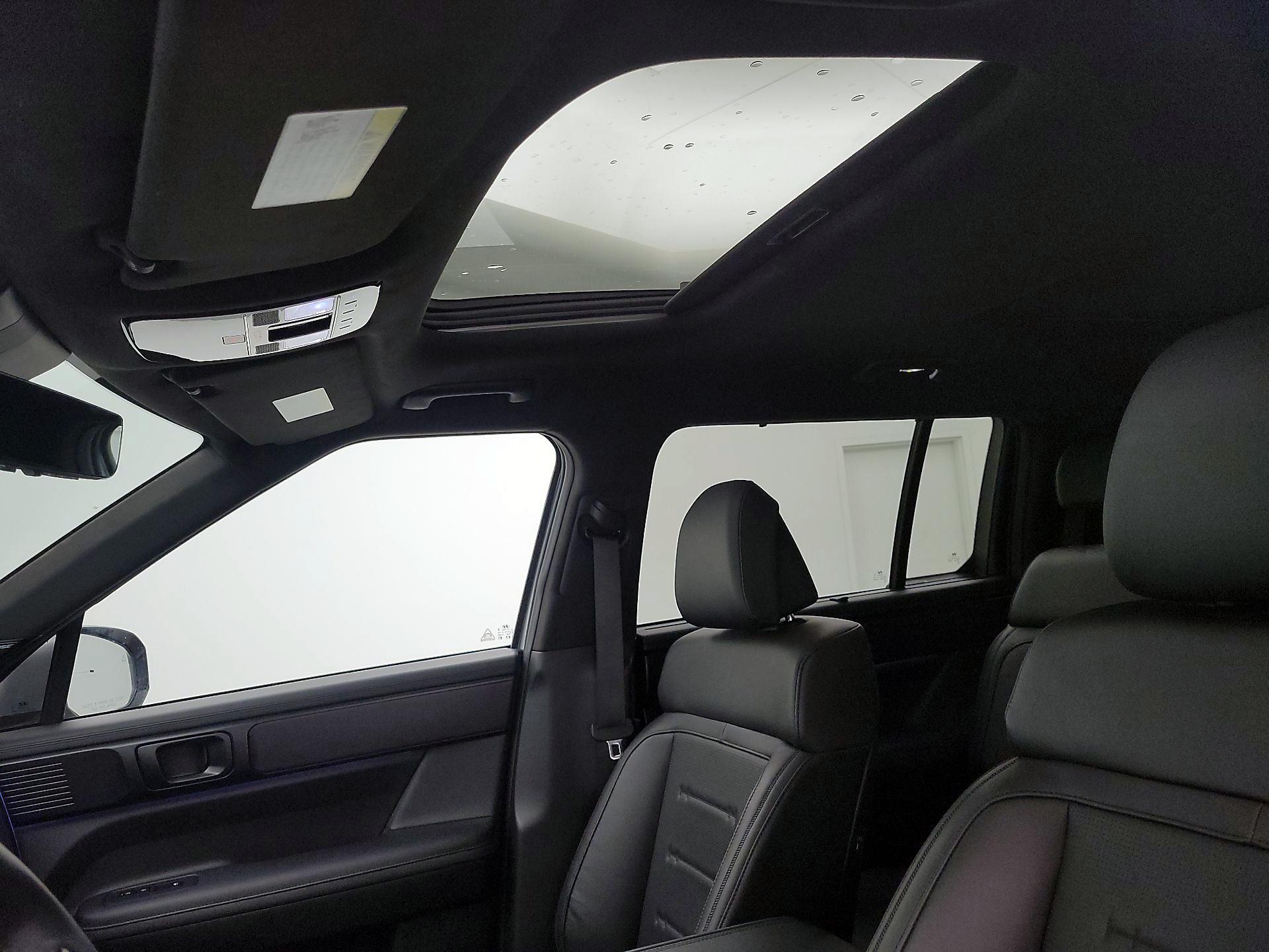 Thumbnail: 2025 Hyundai Santa Fe - 20