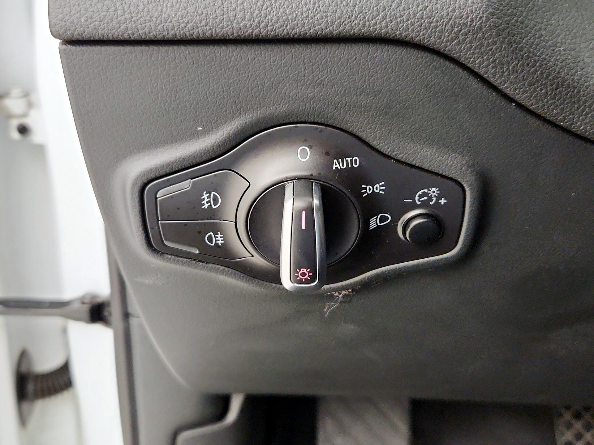 Thumbnail: 2015 Audi Q5 - 13