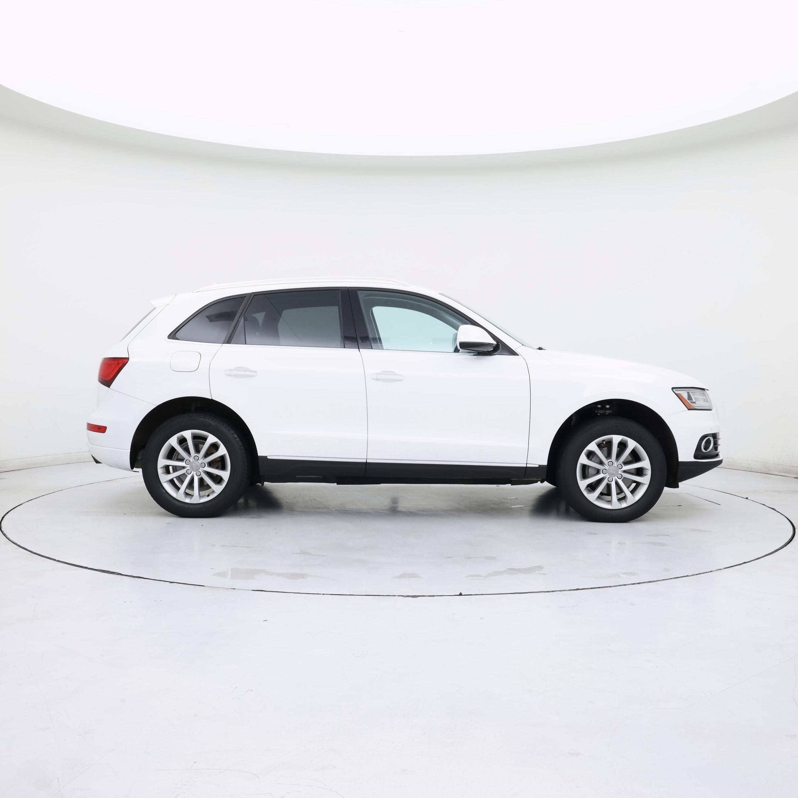 Thumbnail: 2015 Audi Q5 - 7