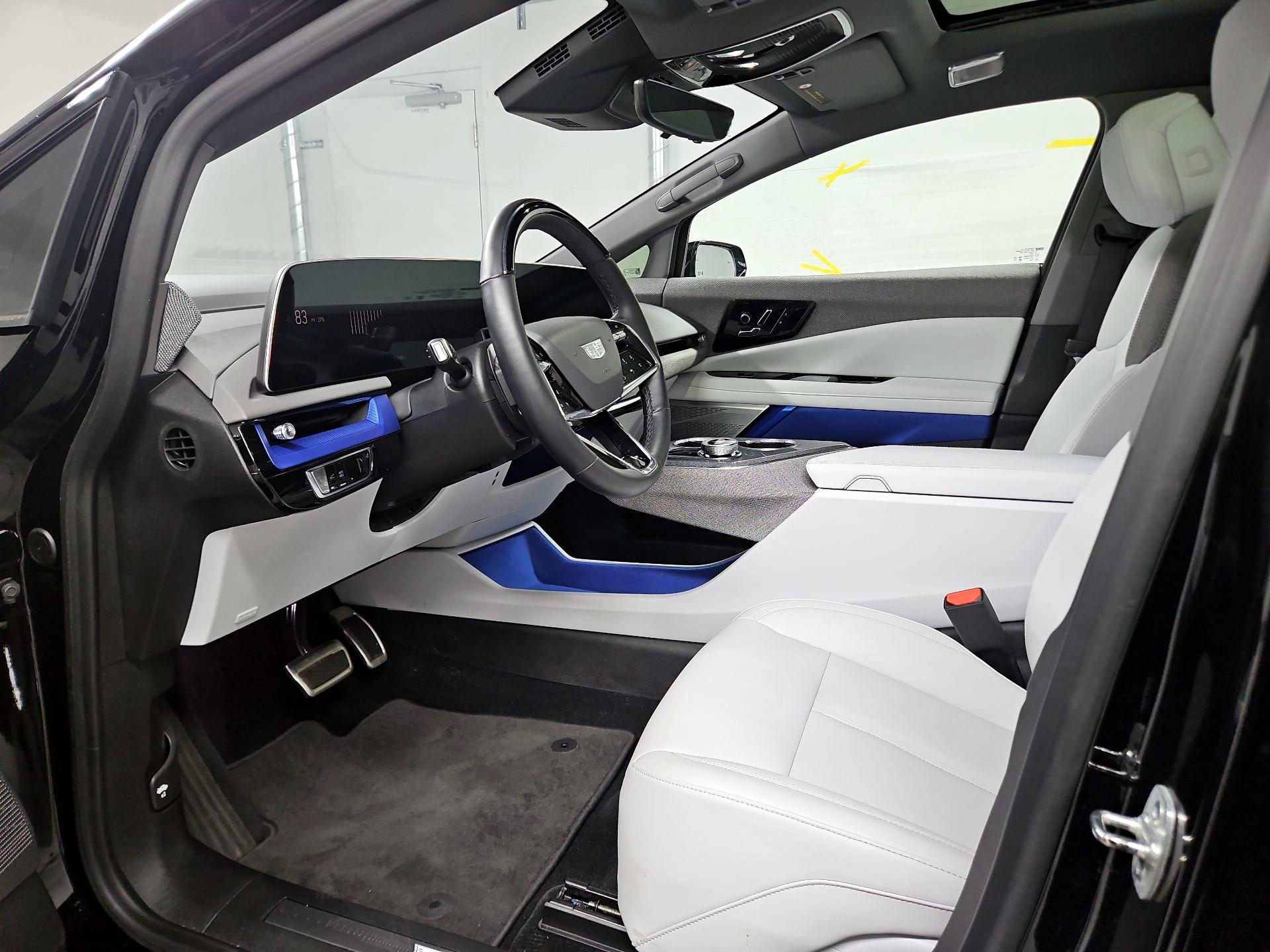 Thumbnail: 2025 Cadillac Optiq - 11