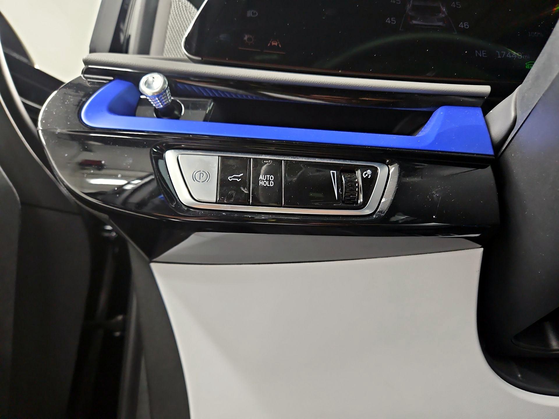 Thumbnail: 2025 Cadillac Optiq - 13