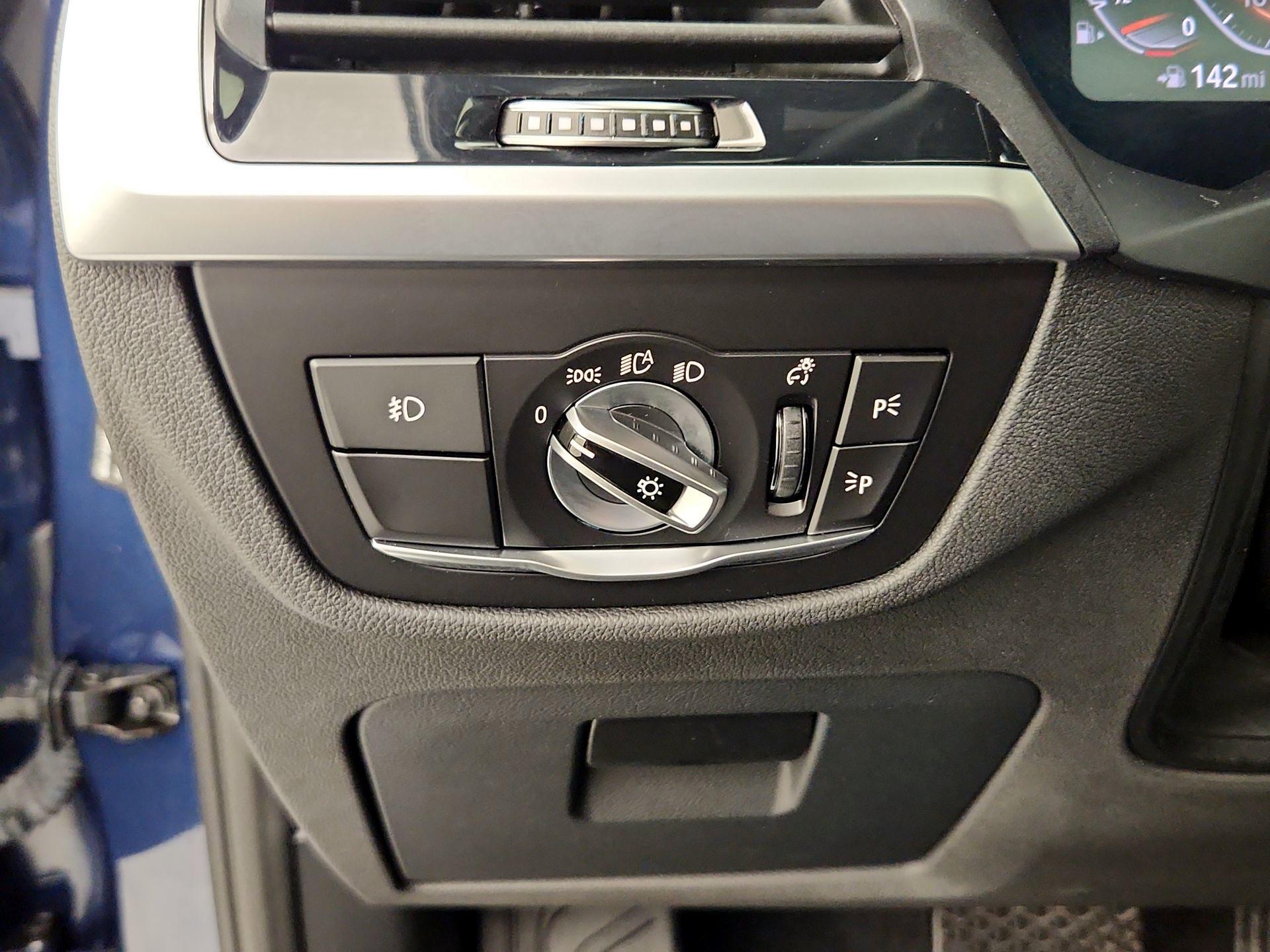 Thumbnail: 2020 BMW X3 - 13