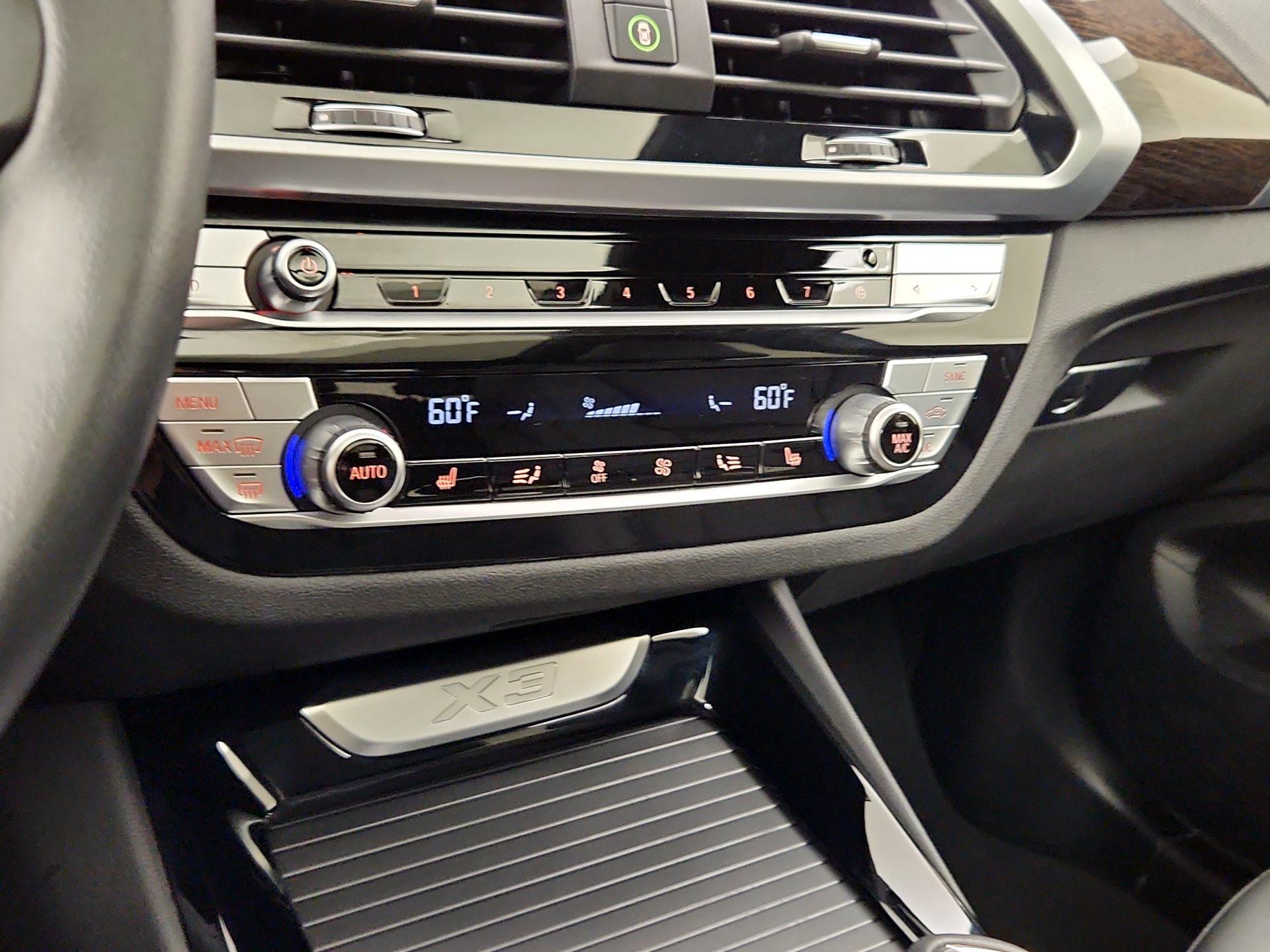 Thumbnail: 2020 BMW X3 - 17