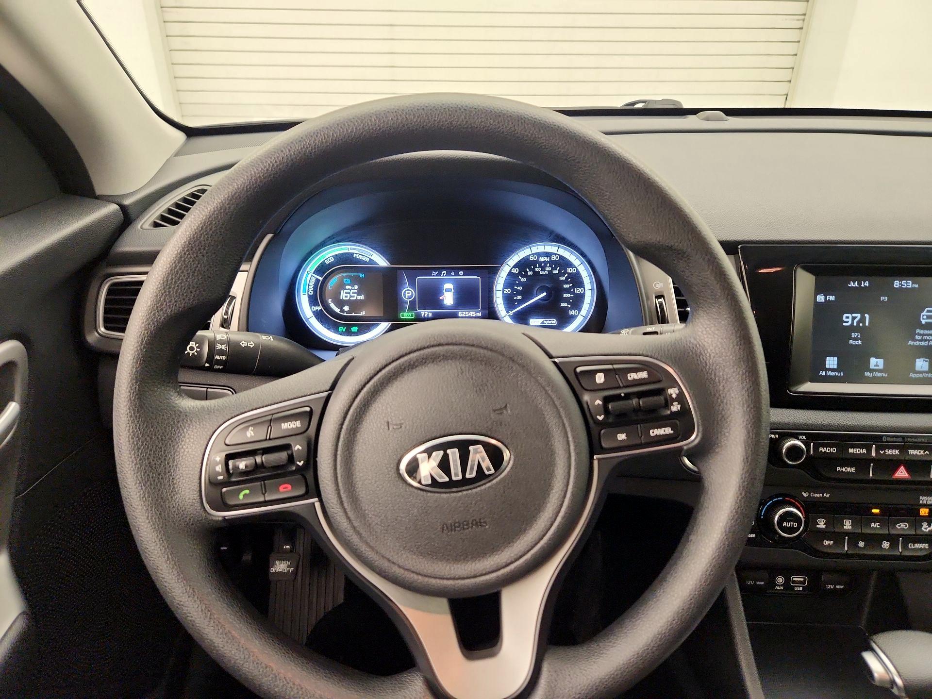 Thumbnail: 2018 Kia Niro - 10