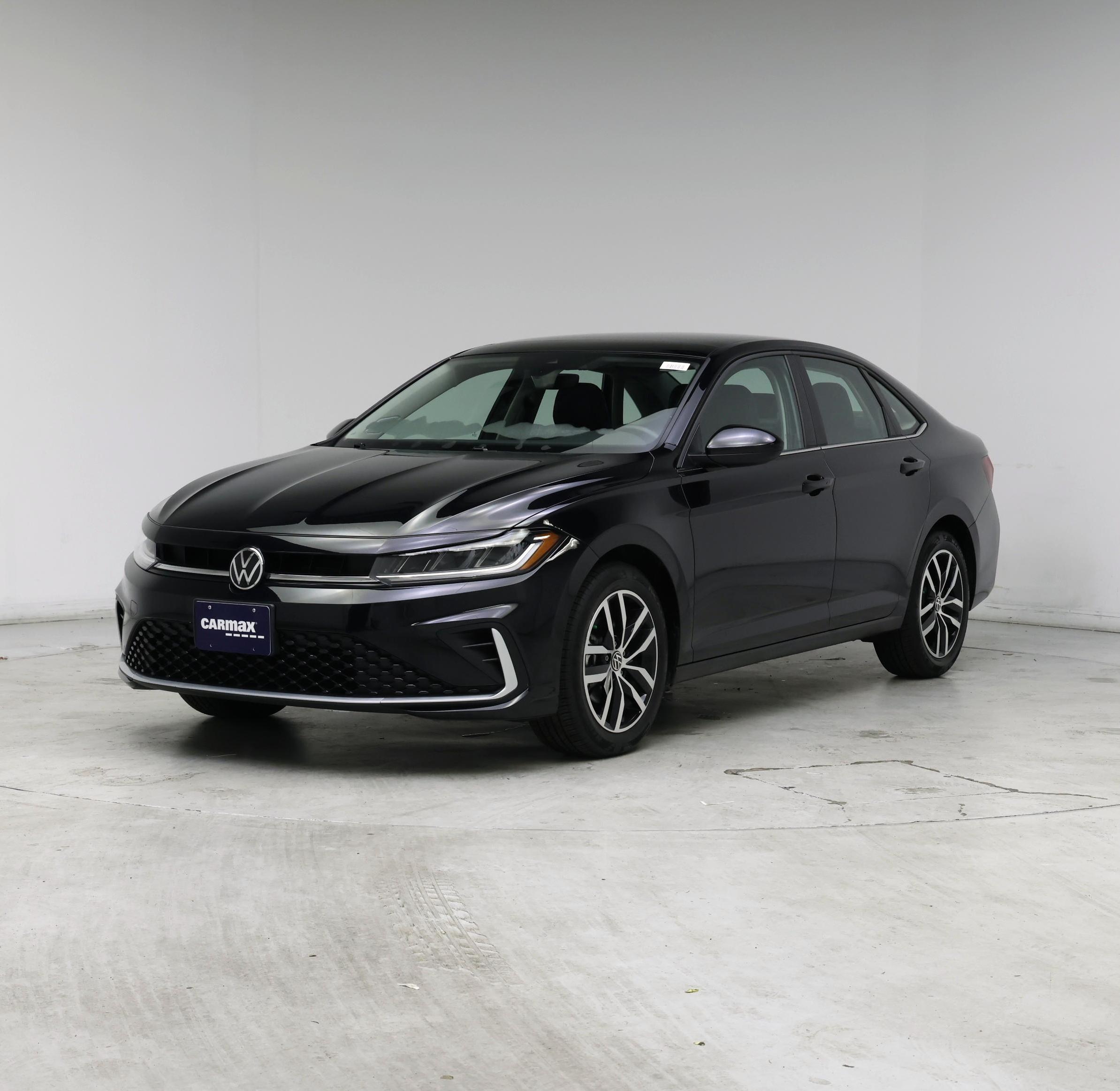 Thumbnail: 2025 Volkswagen Jetta - 4