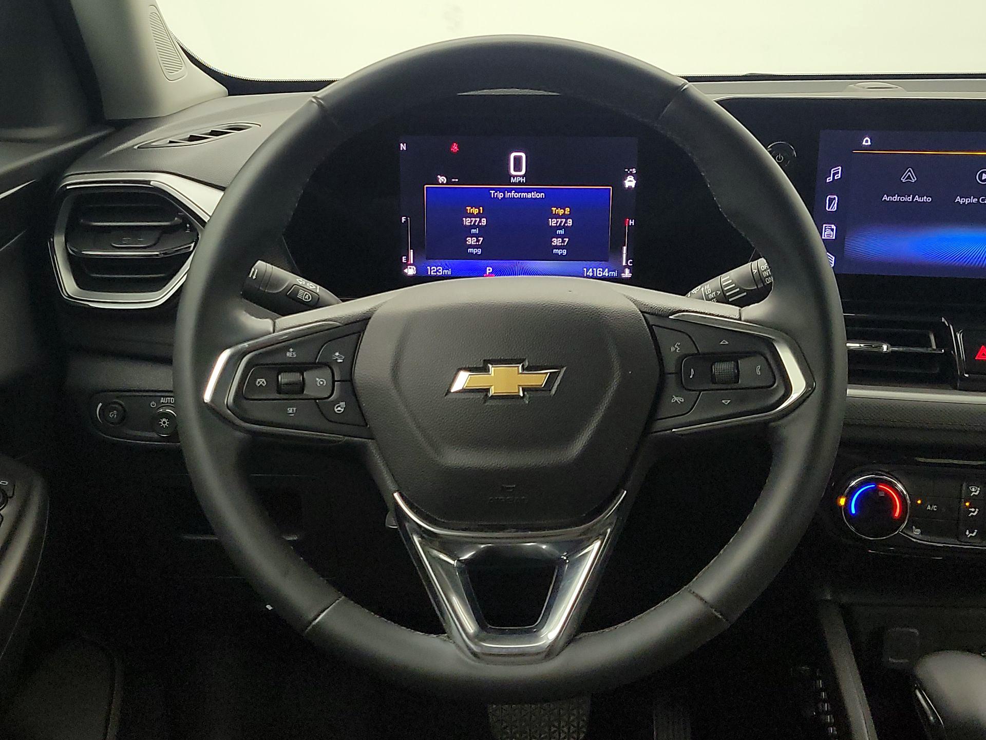 Thumbnail: 2025 Chevrolet TrailBlazer - 10