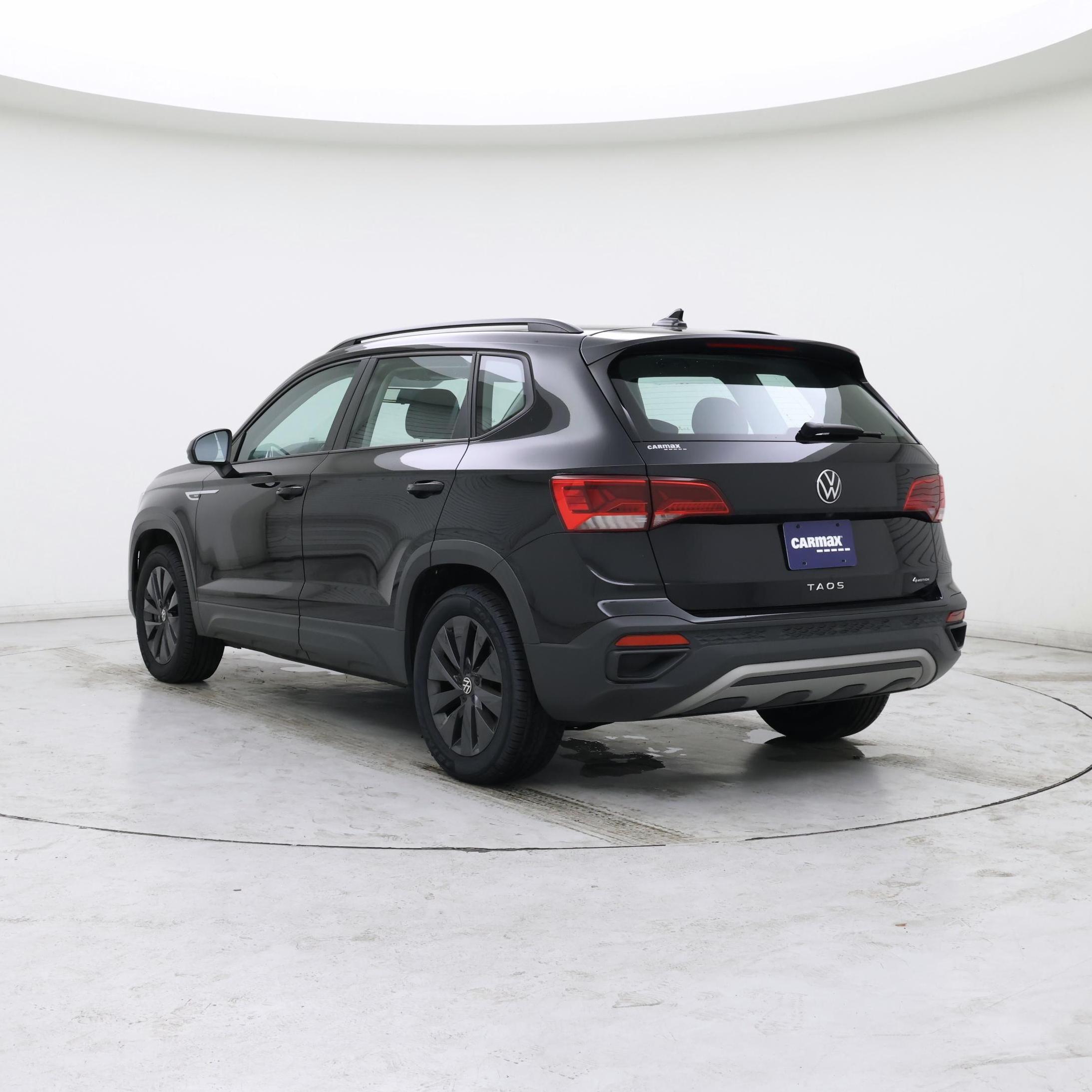 Thumbnail: 2022 Volkswagen Taos - 2