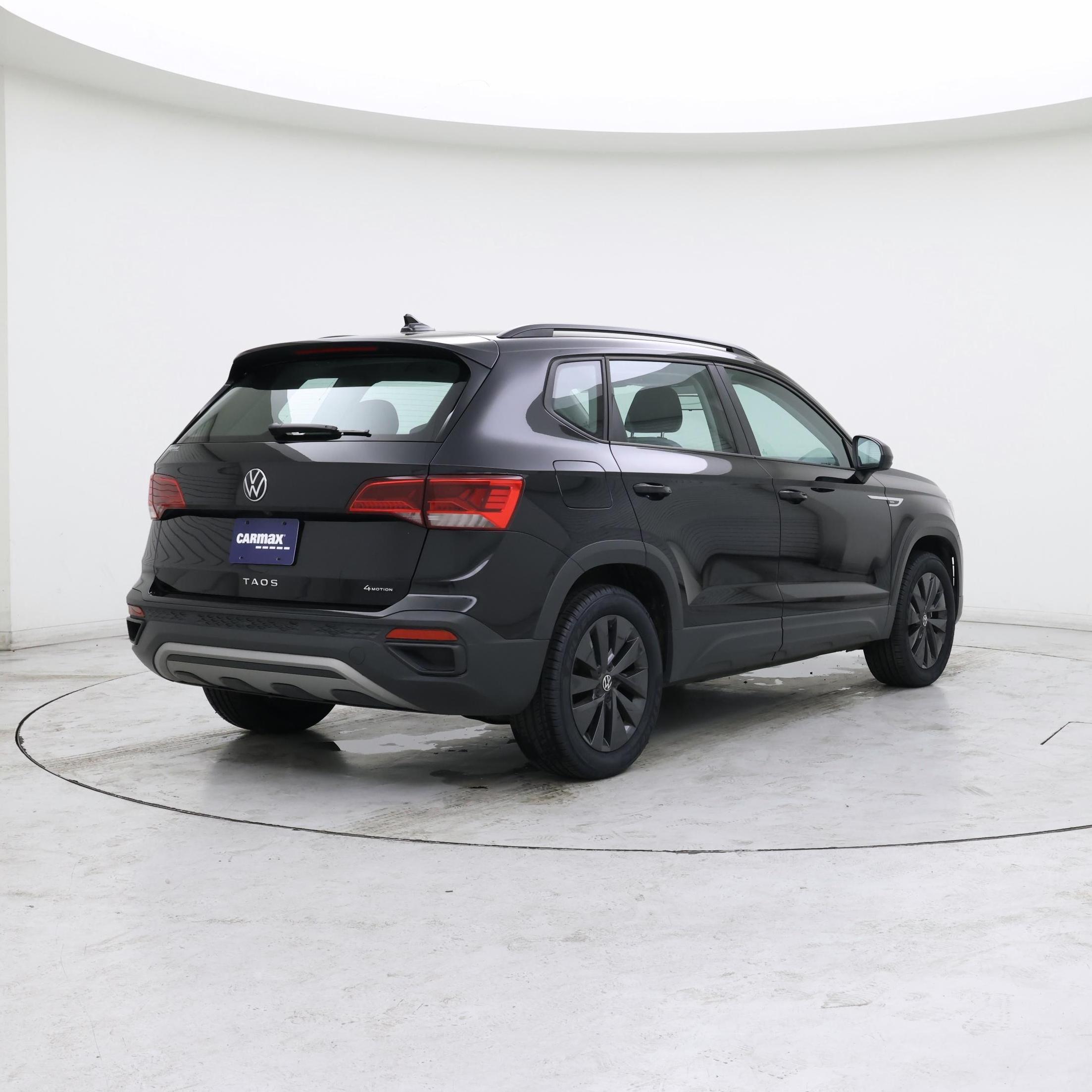 Thumbnail: 2022 Volkswagen Taos - 8