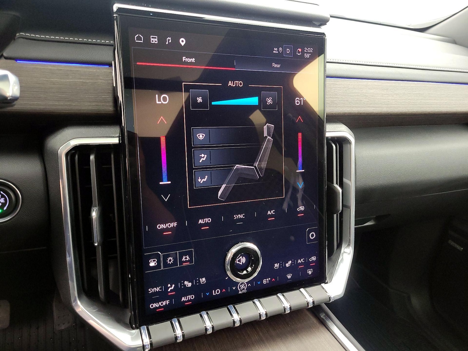 2026 GMC Acadia Denali - Photo 18